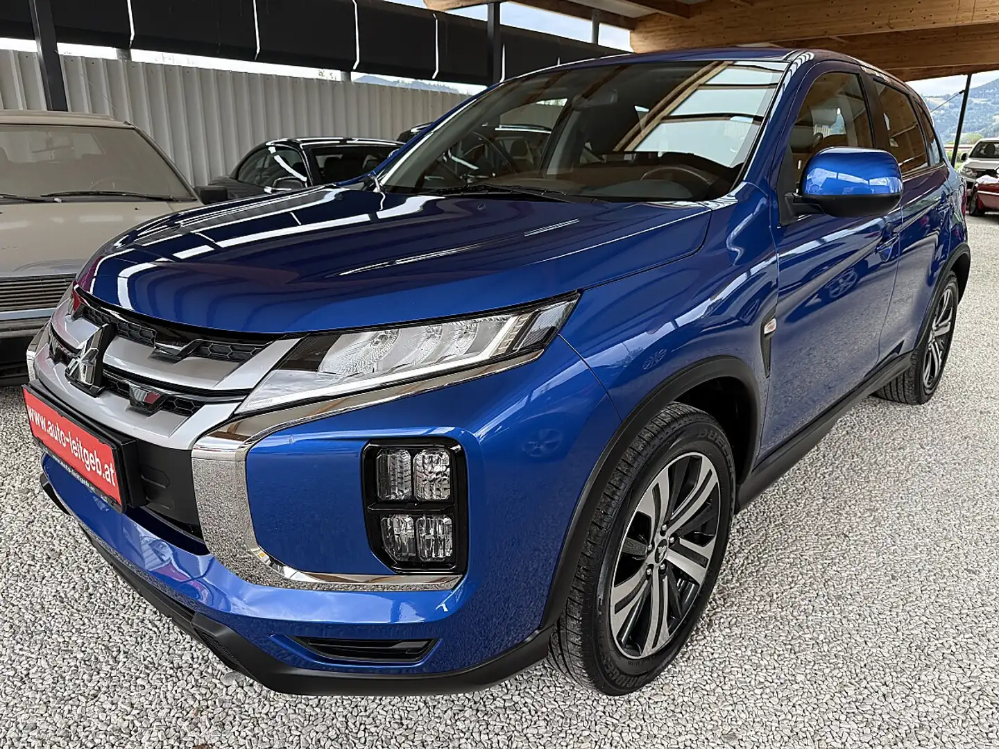 Mitsubishi ASX II 2.0 MIVEC Inform Plus 2WD (EURO 6d-TEMP) Blau - 1