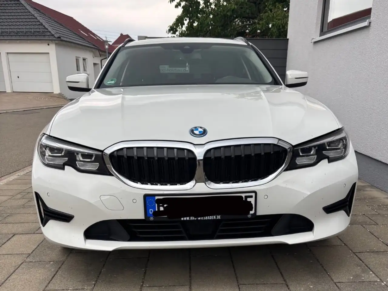 BMW 330