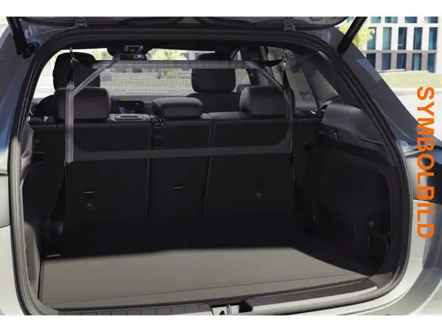 Mercedes-Benz EQA view 11