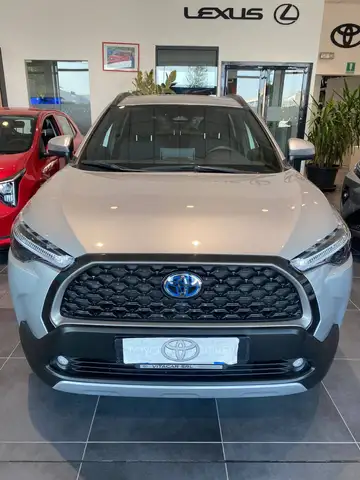 Toyota Corolla Corolla Cross Cross 2.0h Trend fwd 197cv e-cvt