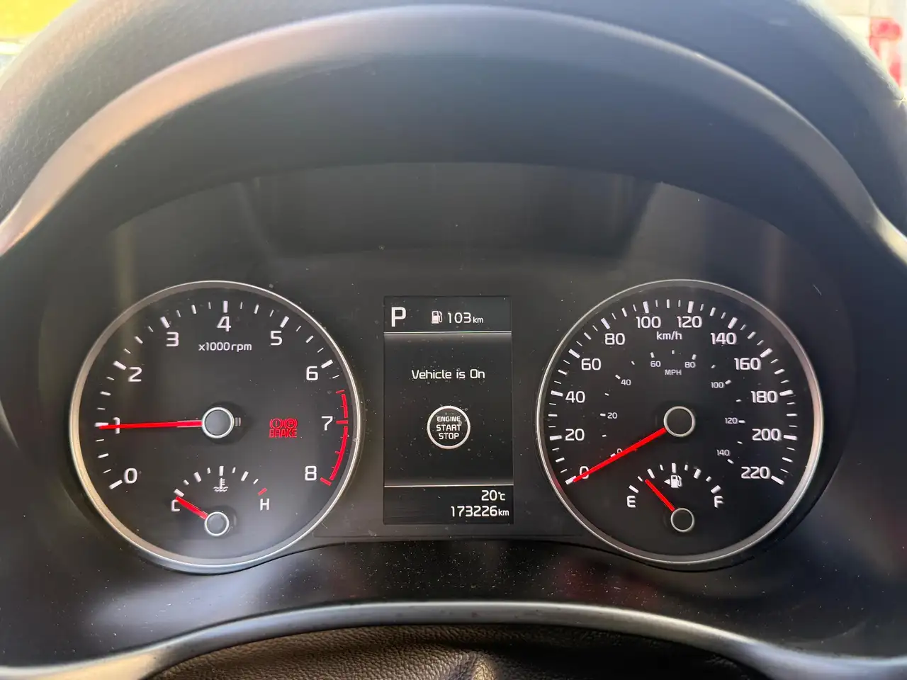 Kia Rio снимка Kia Rio