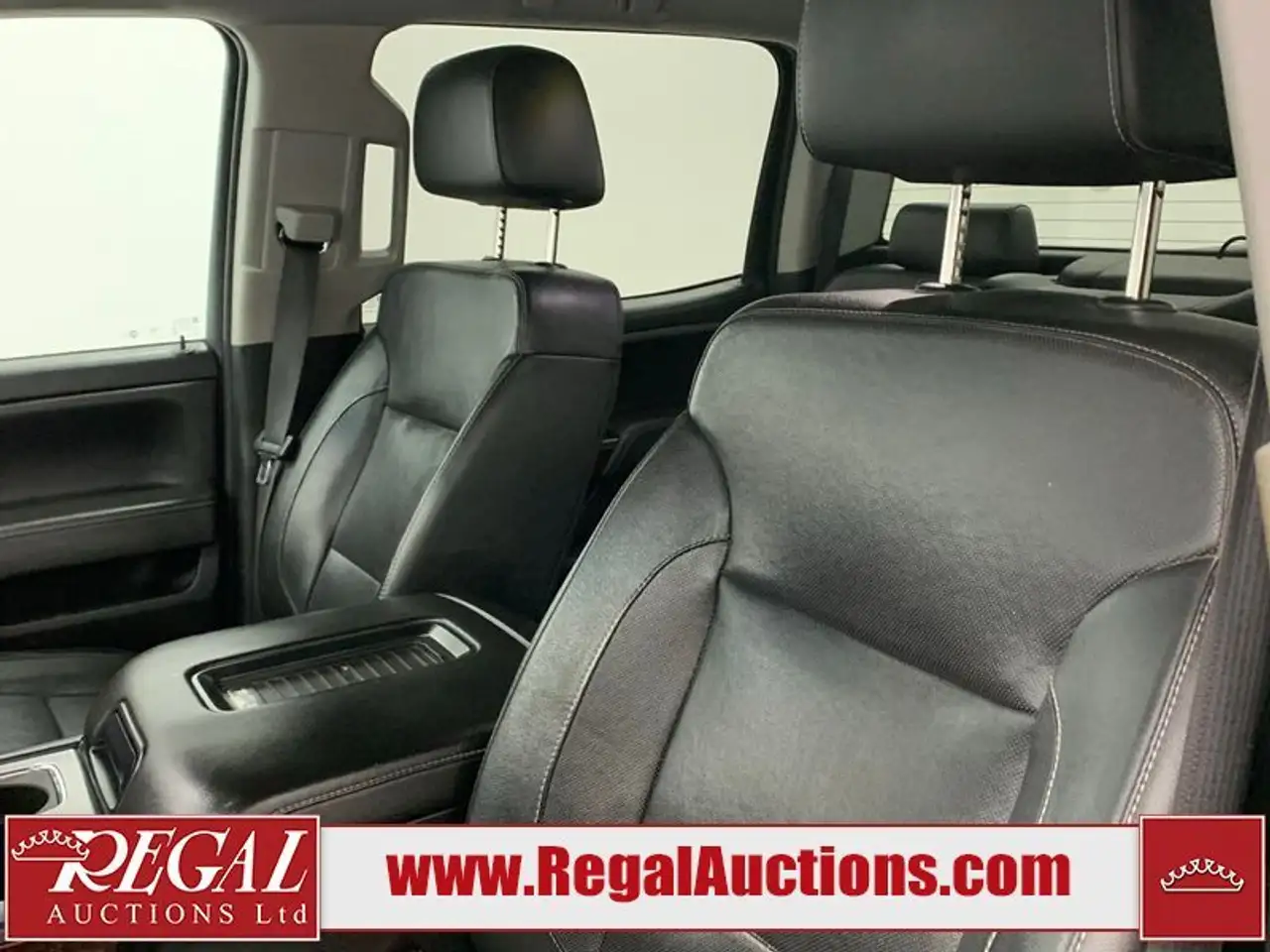 GMC Sierra 2500HD снимка GMC Sierra 2500HD
