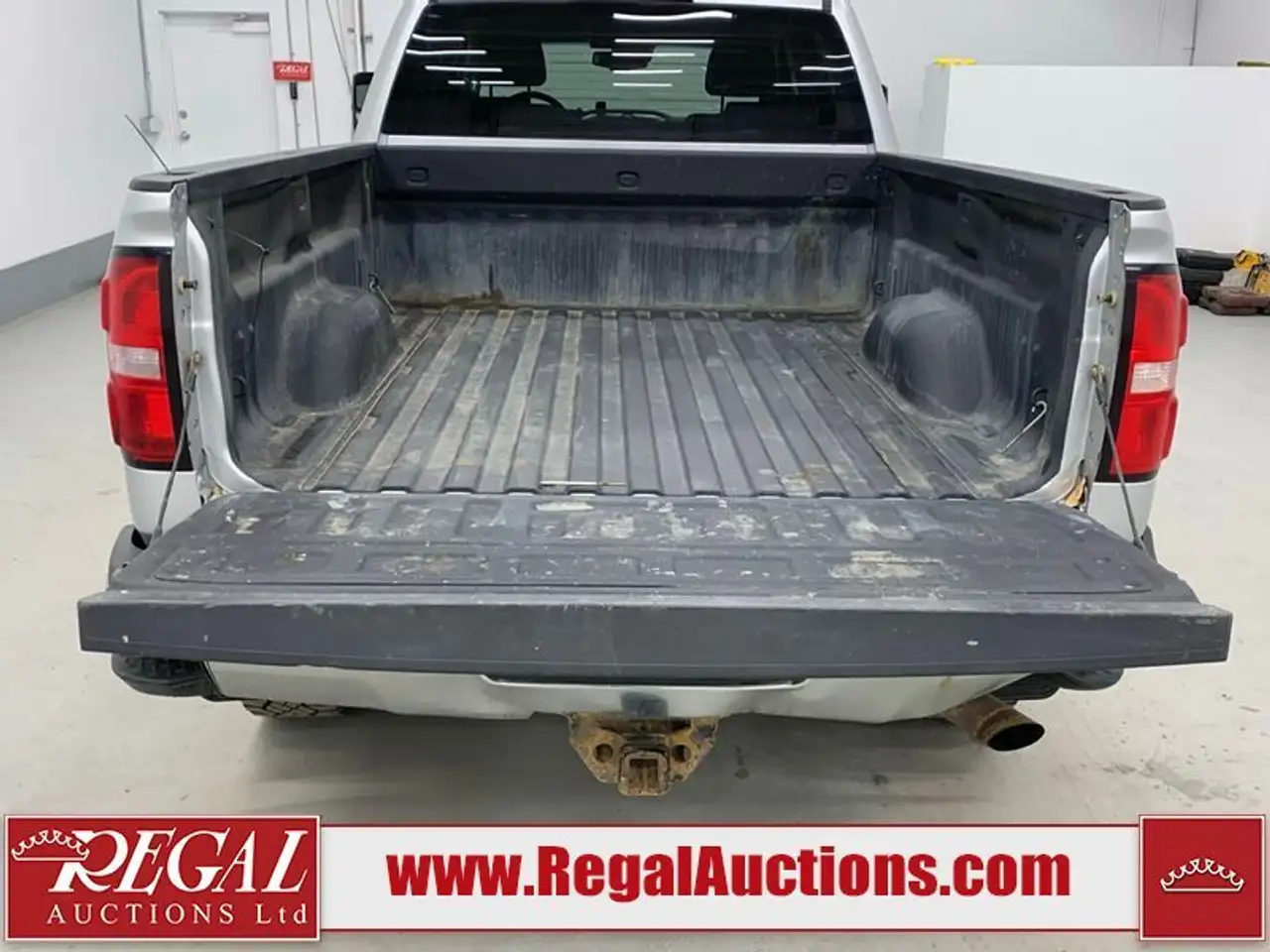 GMC Sierra 2500HD снимка GMC Sierra 2500HD