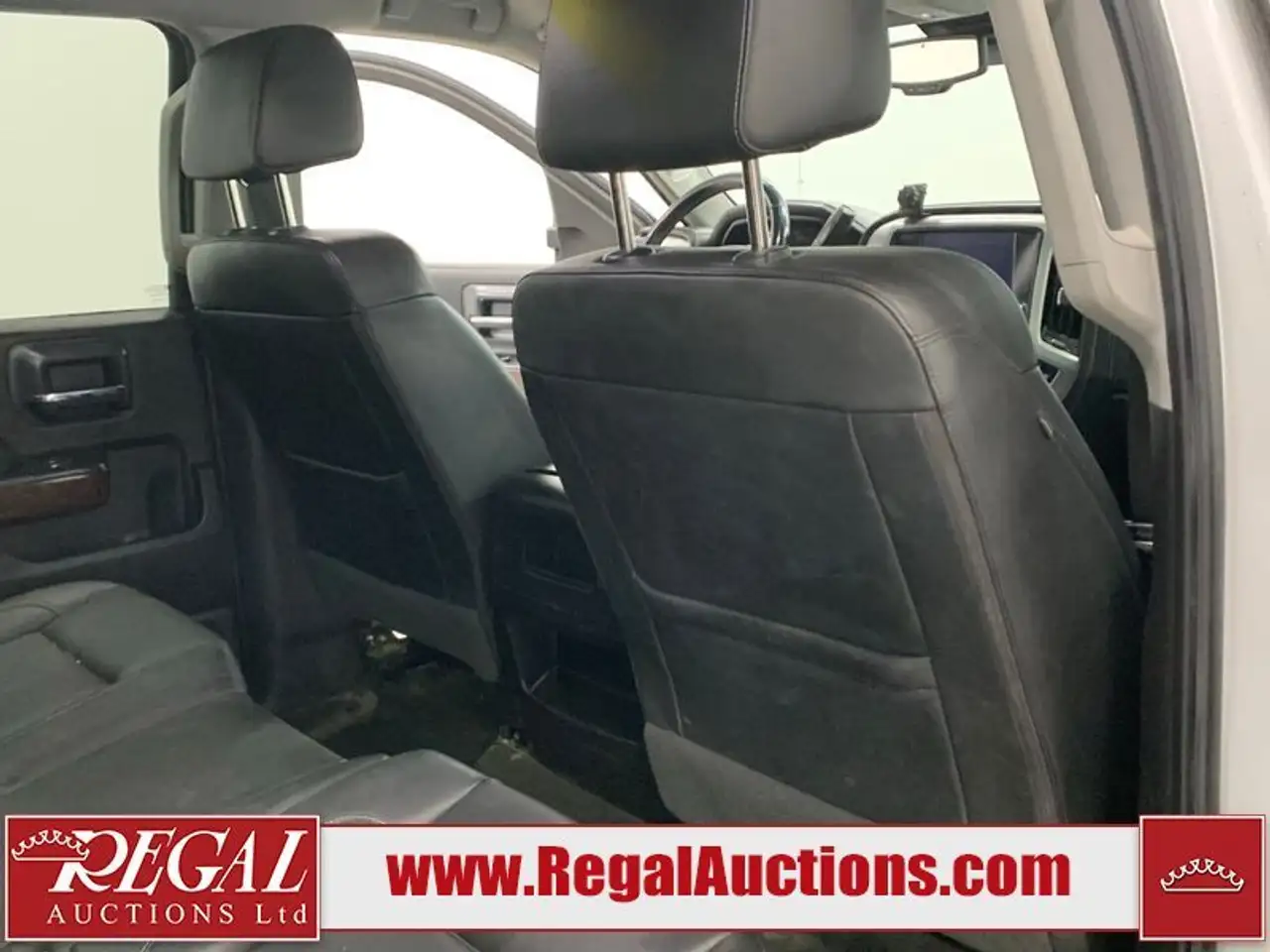 GMC Sierra 2500HD снимка GMC Sierra 2500HD