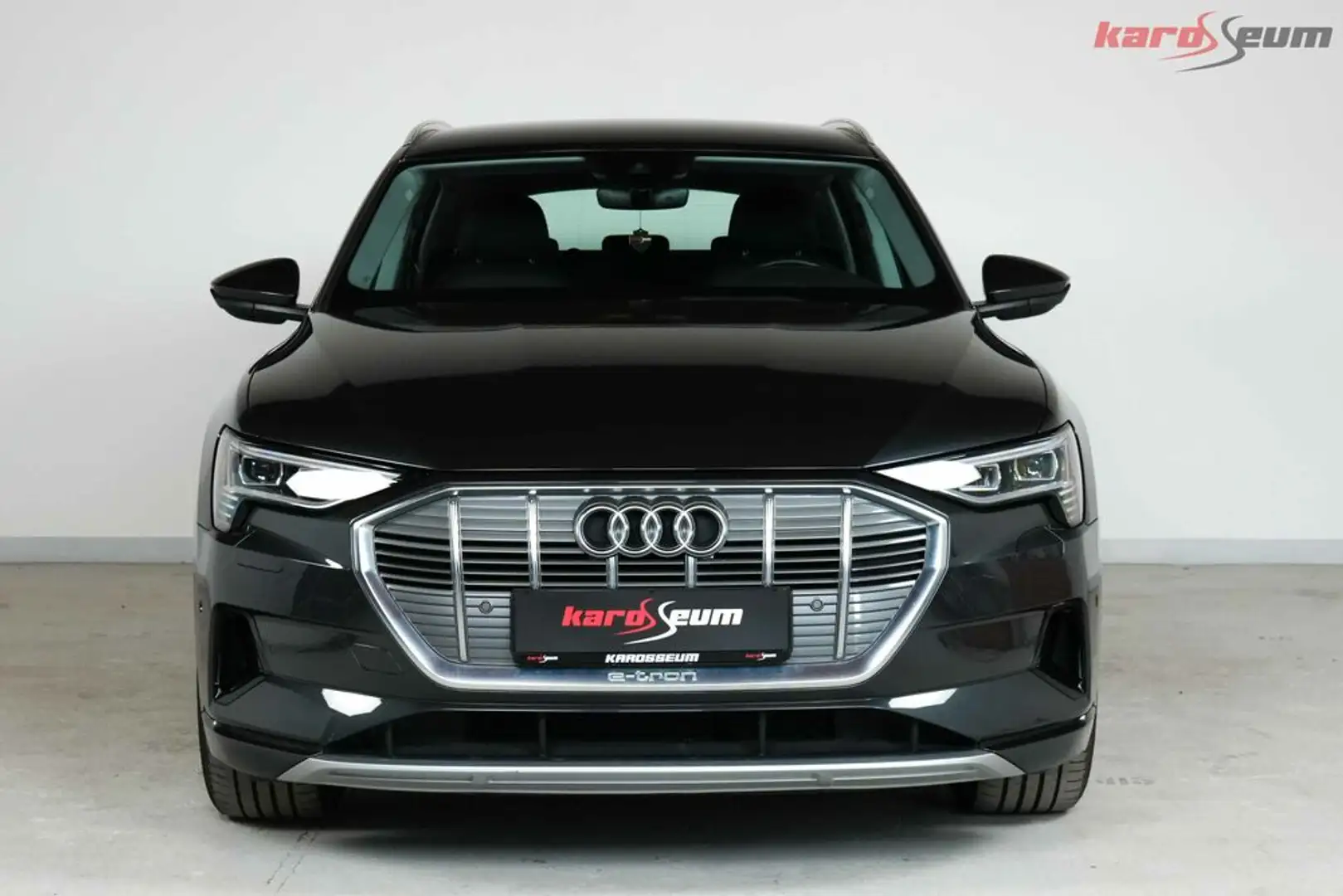 Audi e-tron 55 advanced | PREMIUM SUV | 95kWh | quattro Grau - 2