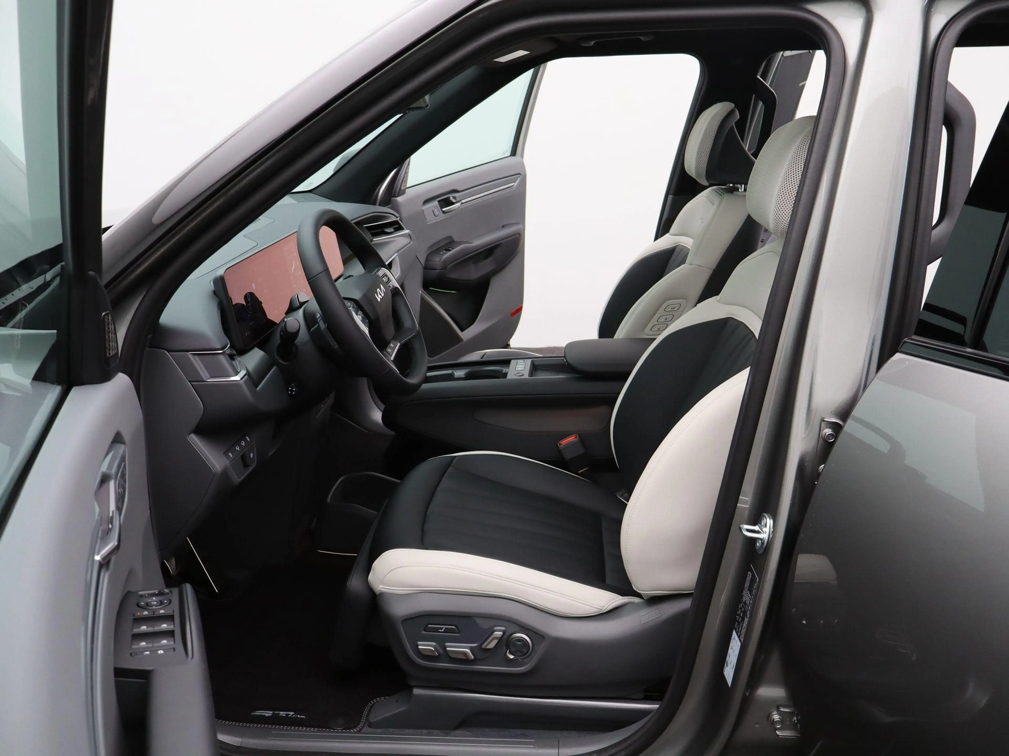 Kia EV9 GT-Line AWD 99.8 kWh | LED Matrix | LM Velgen 21" — photo 12