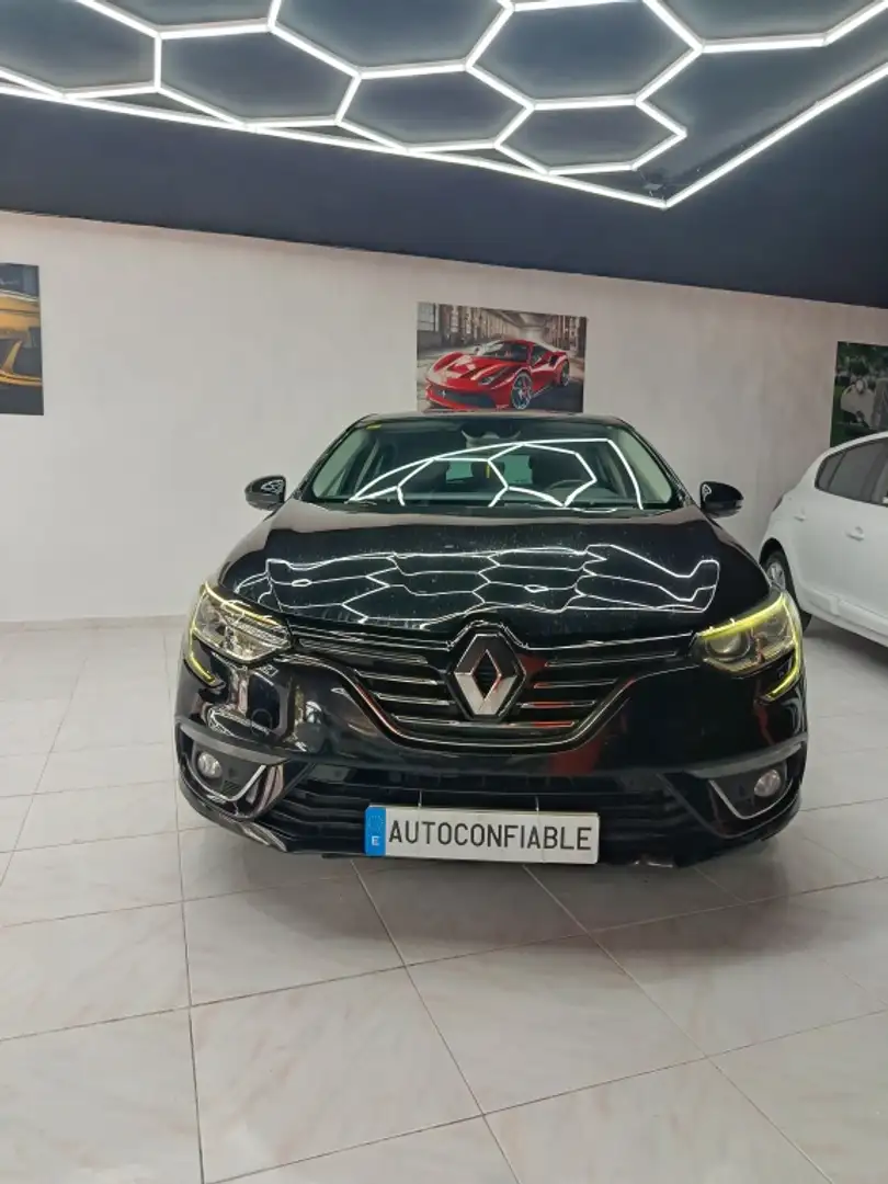 Renault Megane S.T. 1.2 TCe Energy Life 74kW Negro - 2