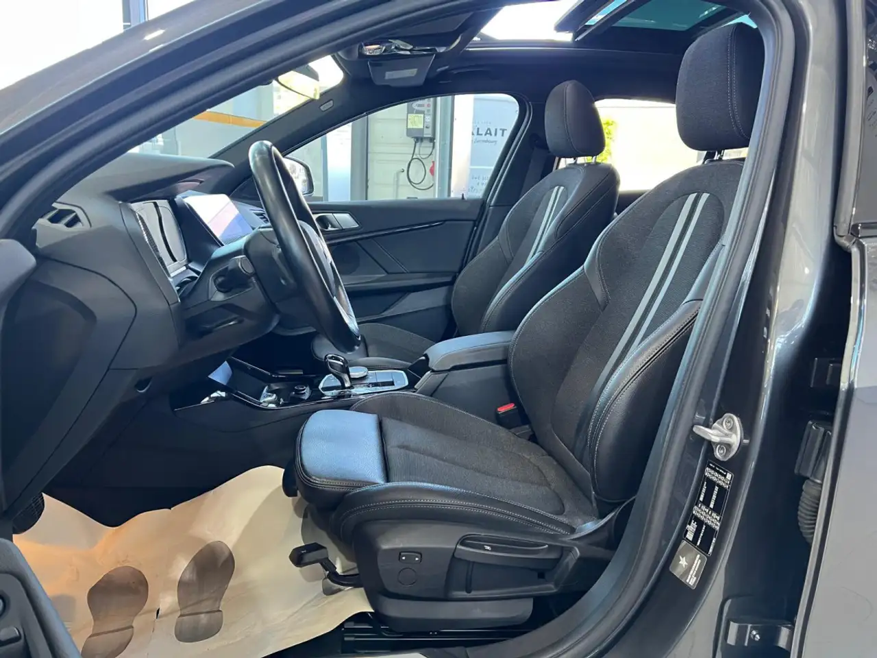 BMW 118 DA 150 SPORT LINE, CUIR, PANORAMIQUE, LED, ALU17'', миниатюра 8