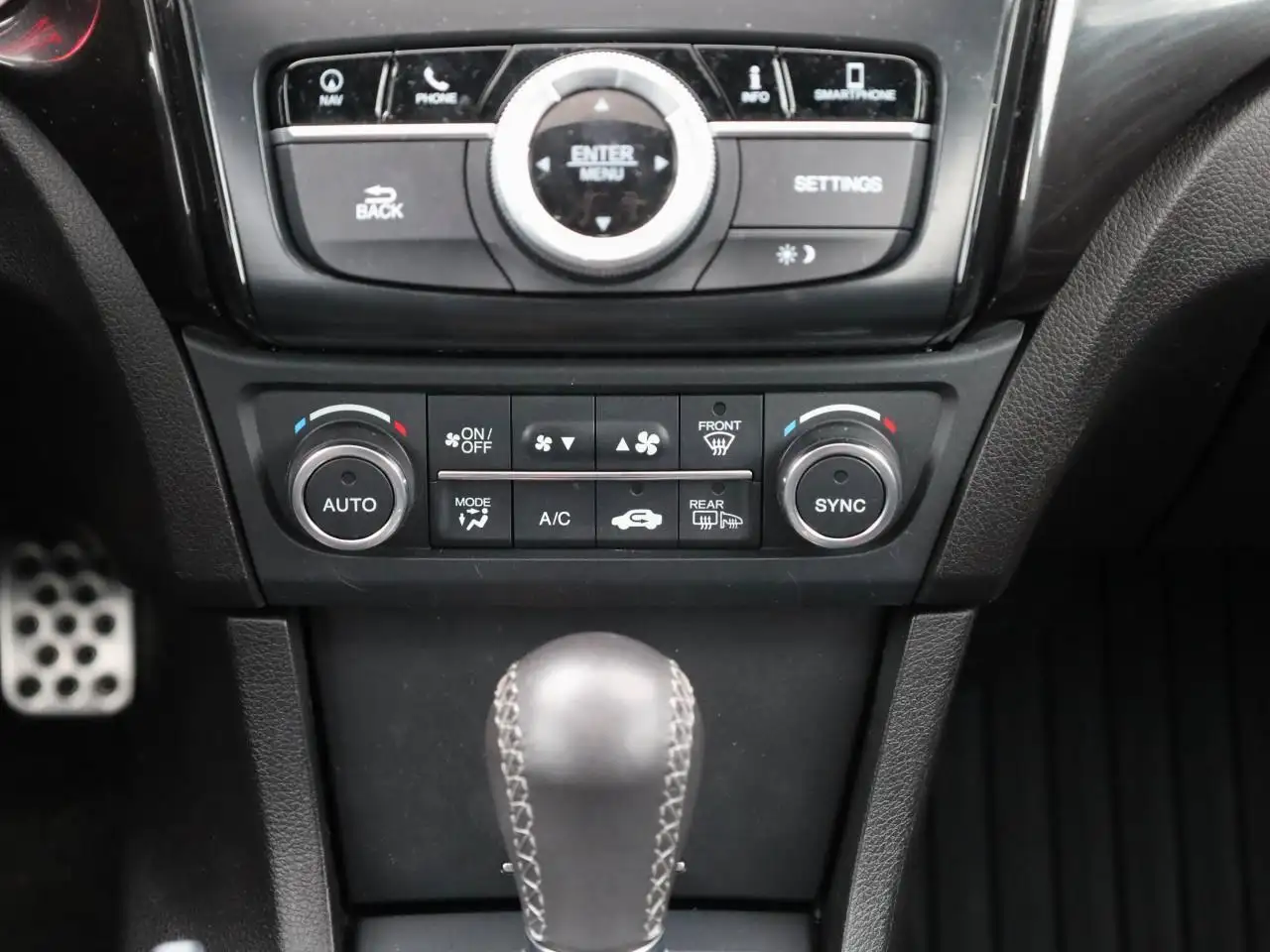 Acura ILX снимка Acura ILX