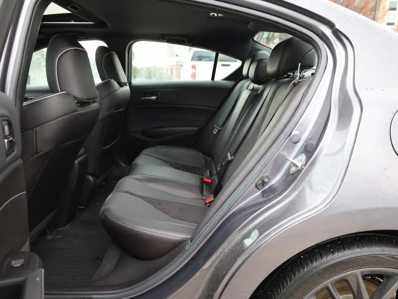 Acura ILX снимка Acura ILX
