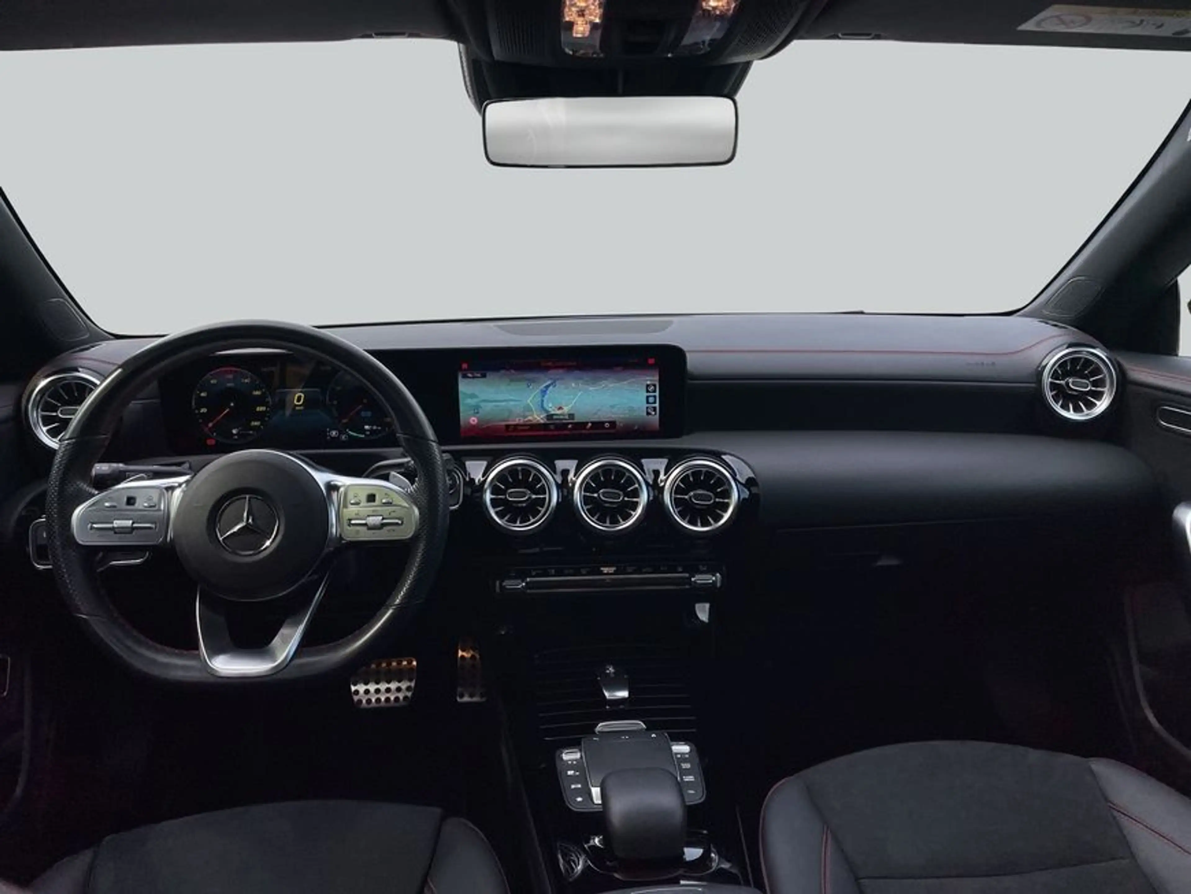 Mercedes-Benz CLA 250 CLA — photo 13