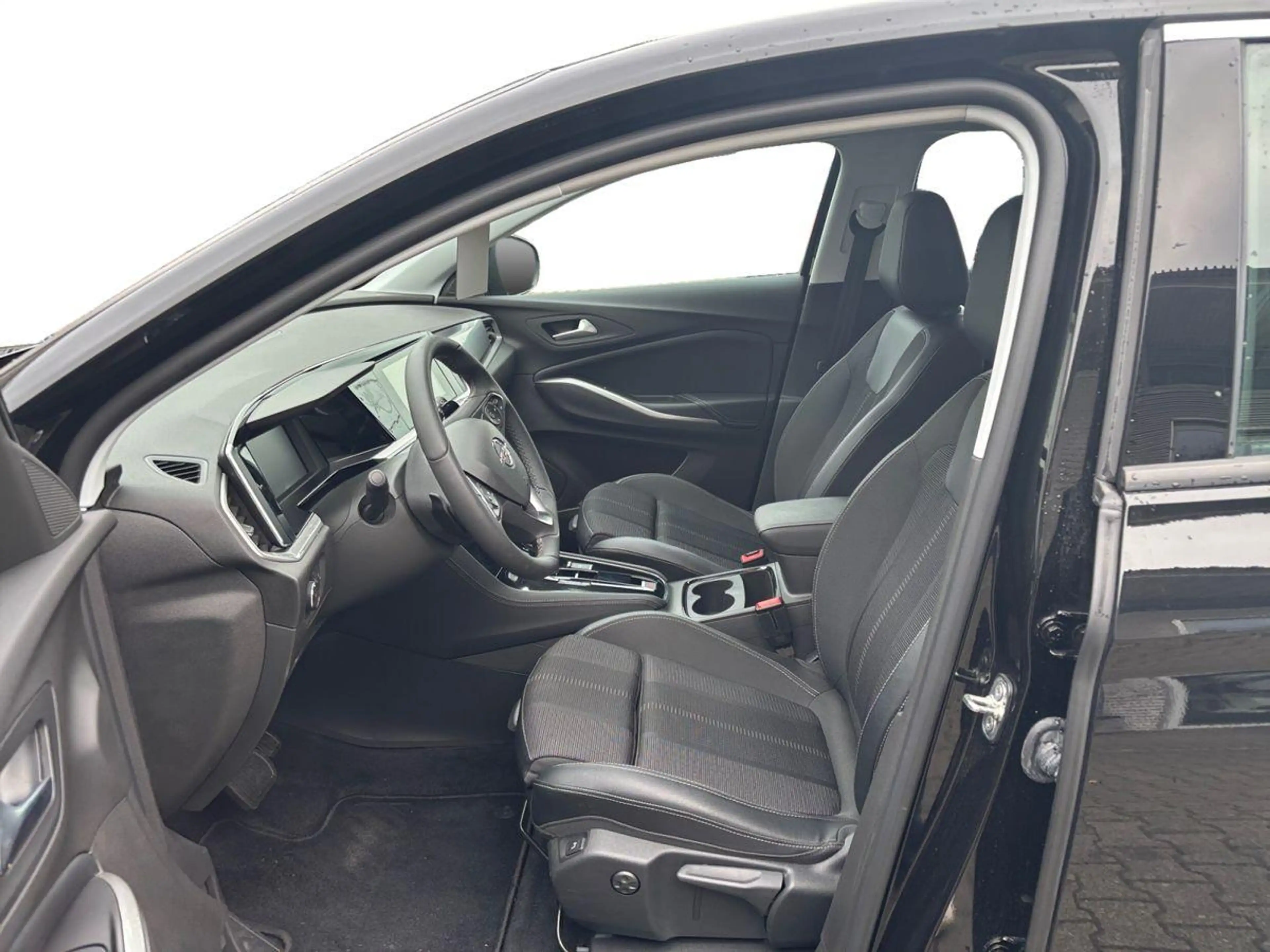 Opel Grandland Enjoy Metallic — photo 6