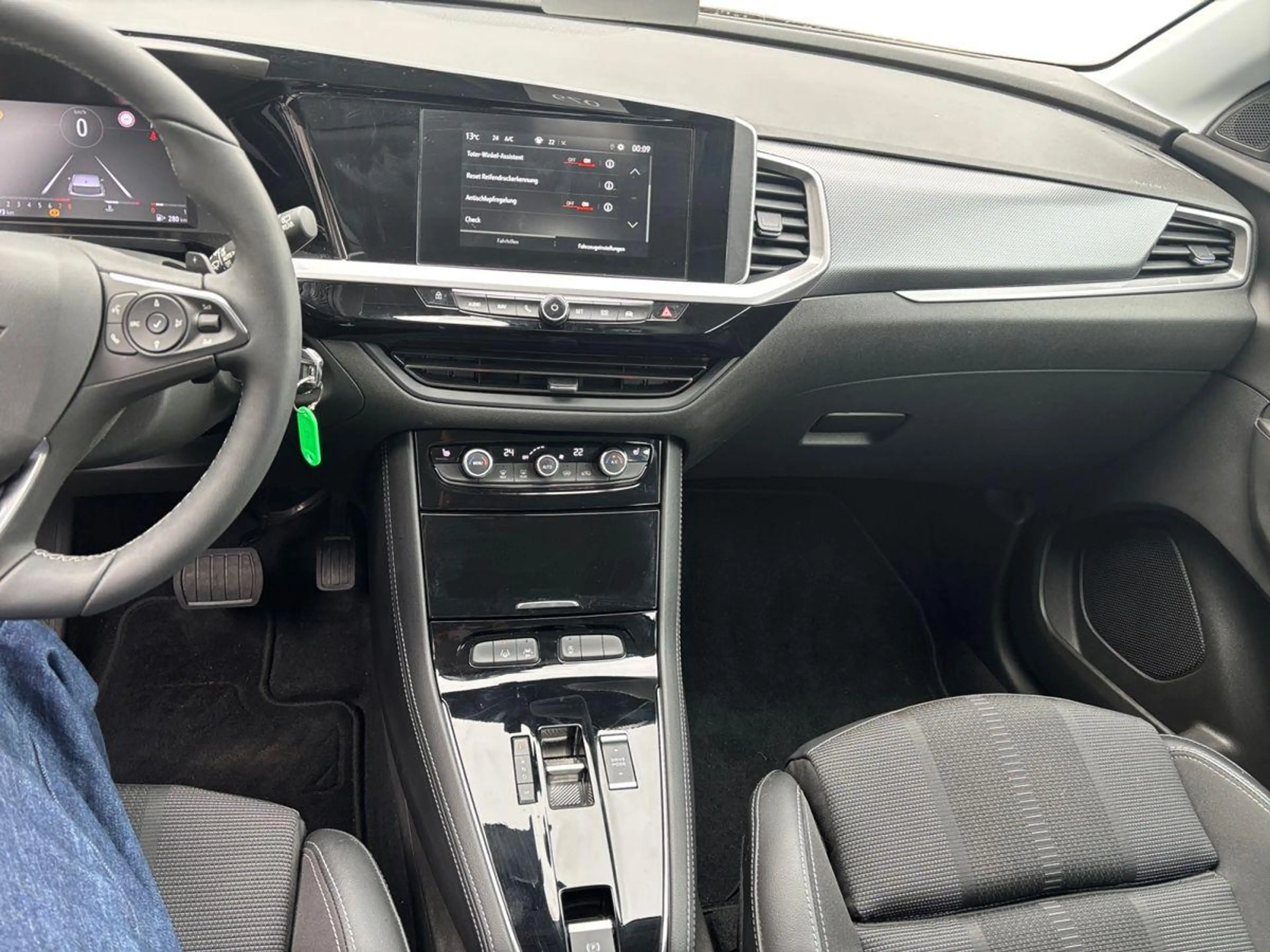 Opel Grandland Enjoy Metallic — photo 9