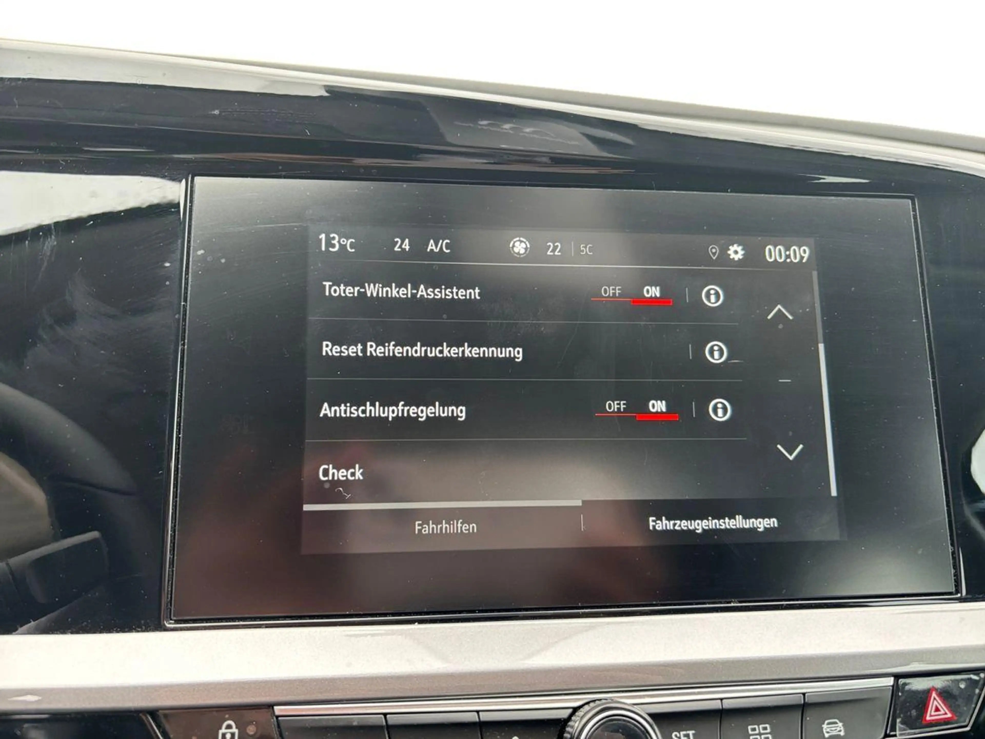 Opel Grandland Enjoy Metallic — photo 10