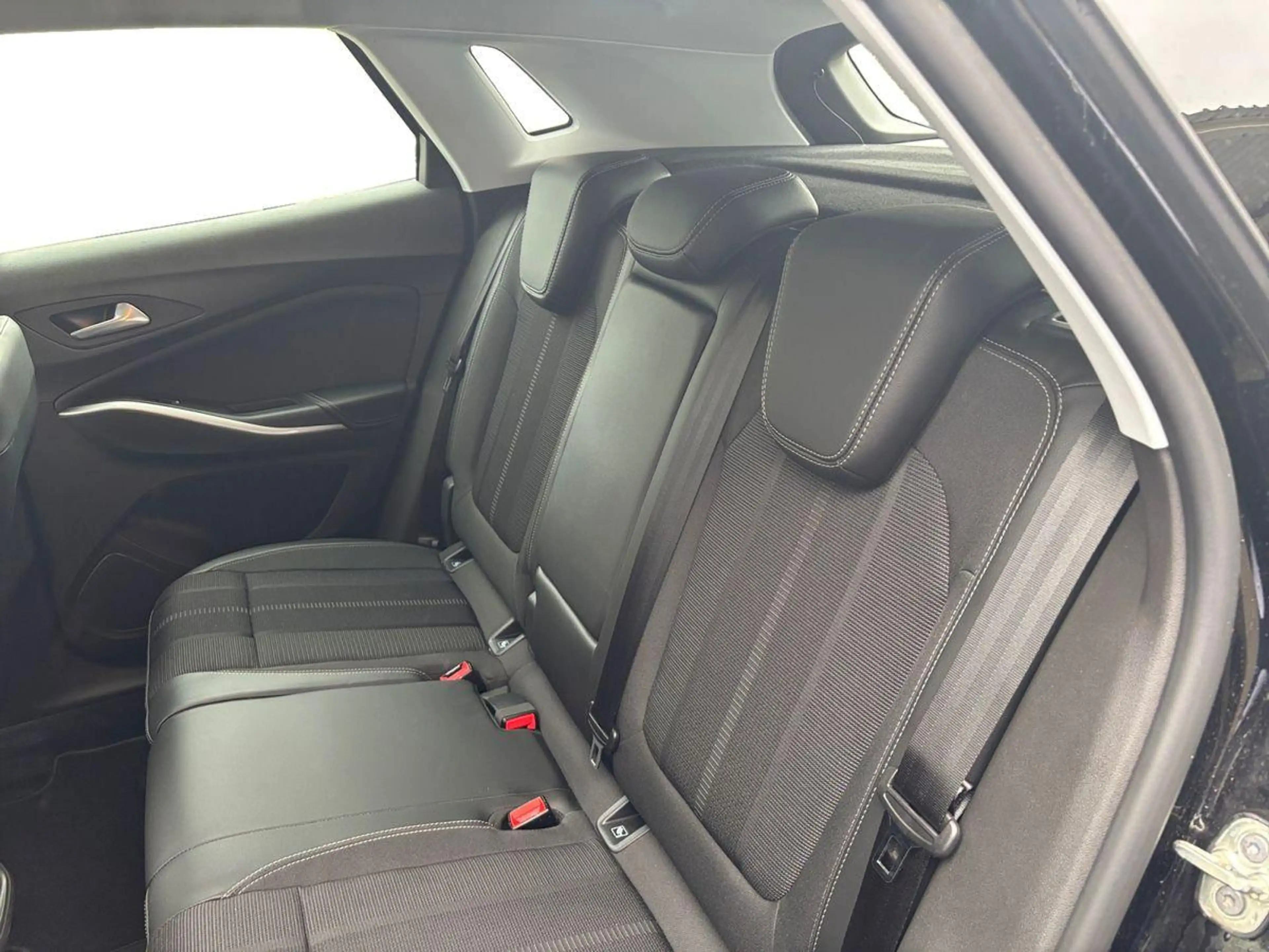 Opel Grandland Enjoy Metallic — photo 14