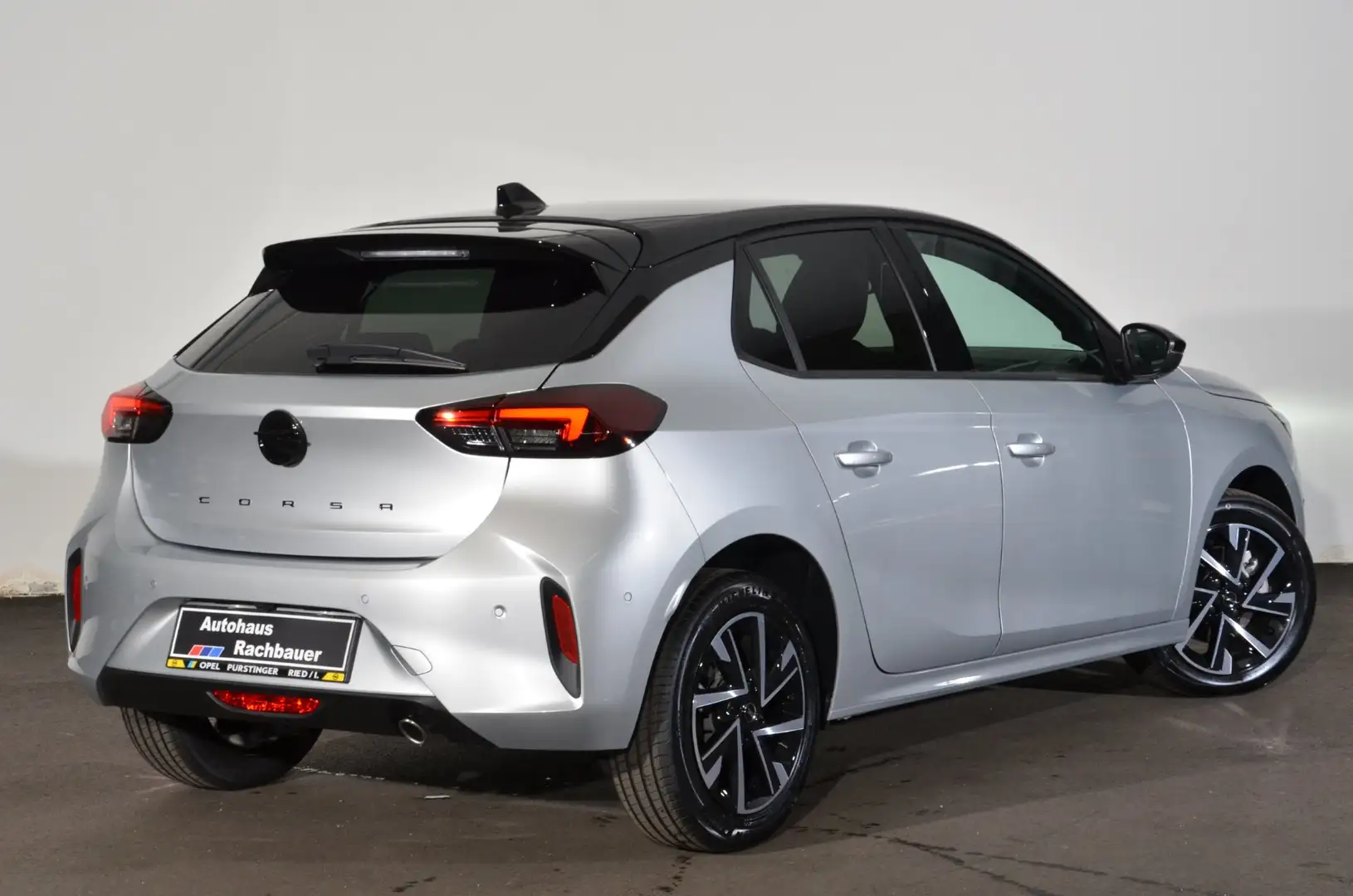 Opel Corsa Corsa 1,2 Direct Injection Tur Silber - 2