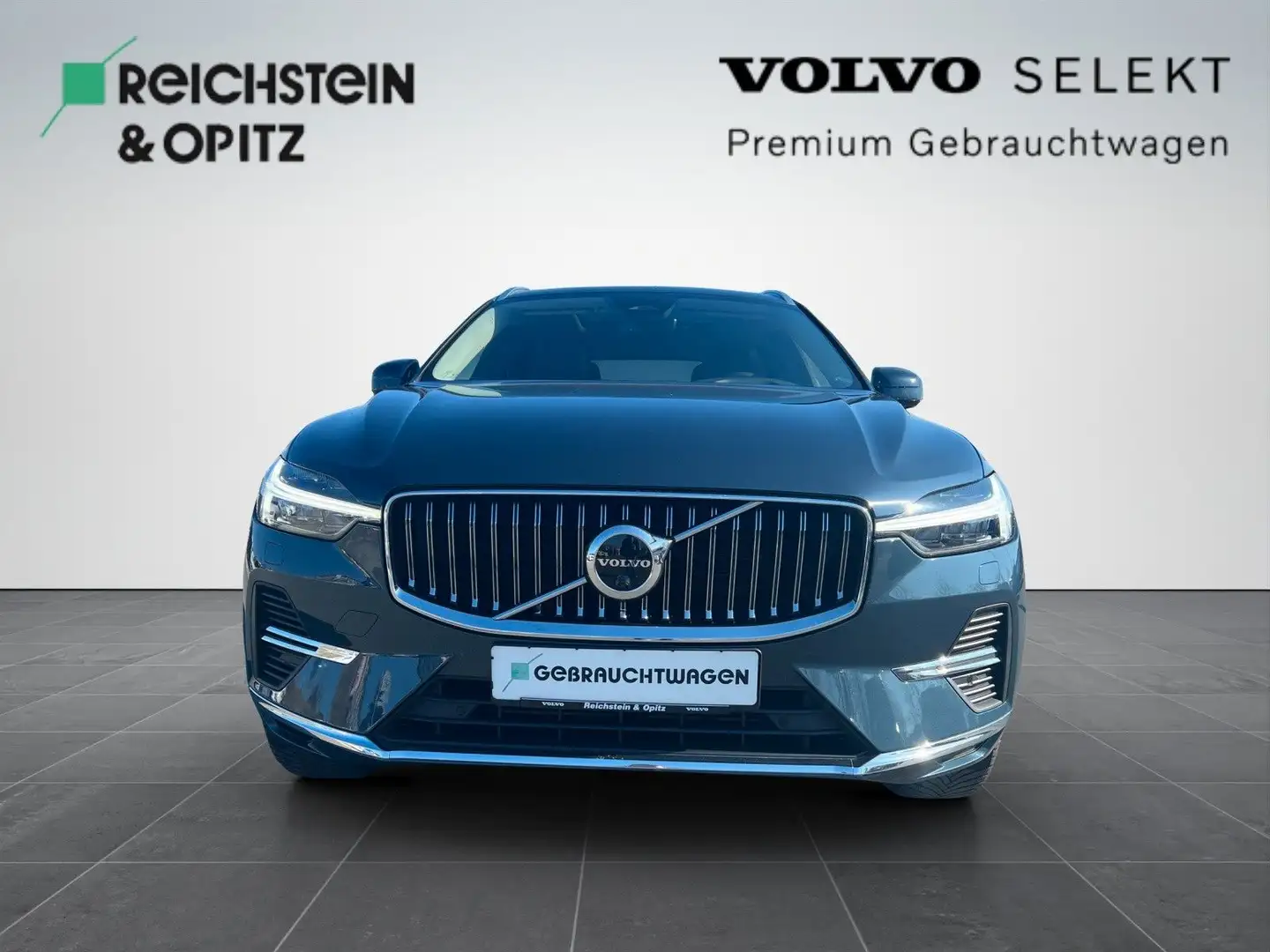 Volvo XC60 T6 AWD Inscription Recharge Plug-In Hybrid Blau - 2