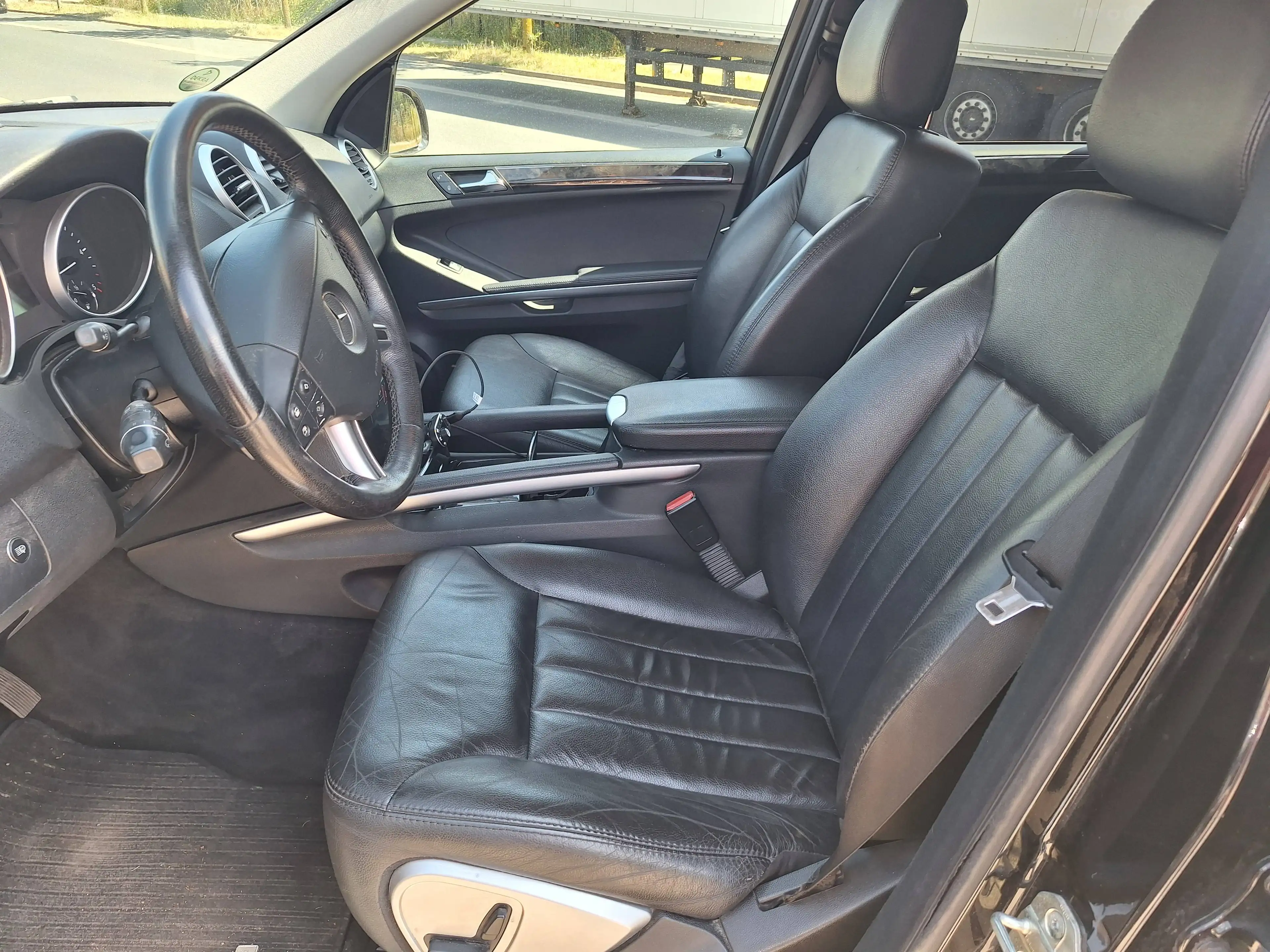 Mercedes-Benz ML 320 ML 320 CDI 4Matic (164.122) — photo 10