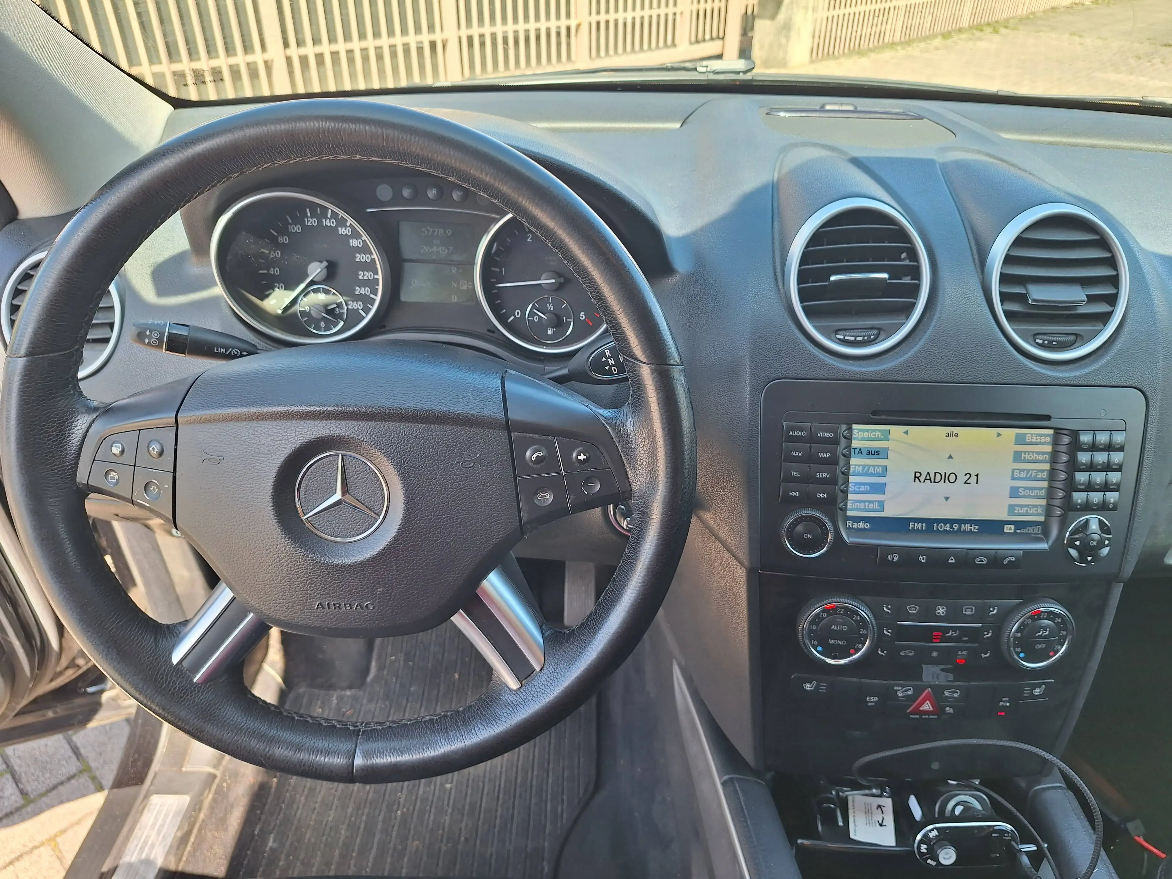 Mercedes-Benz ML 320 ML 320 CDI 4Matic (164.122) — photo 7