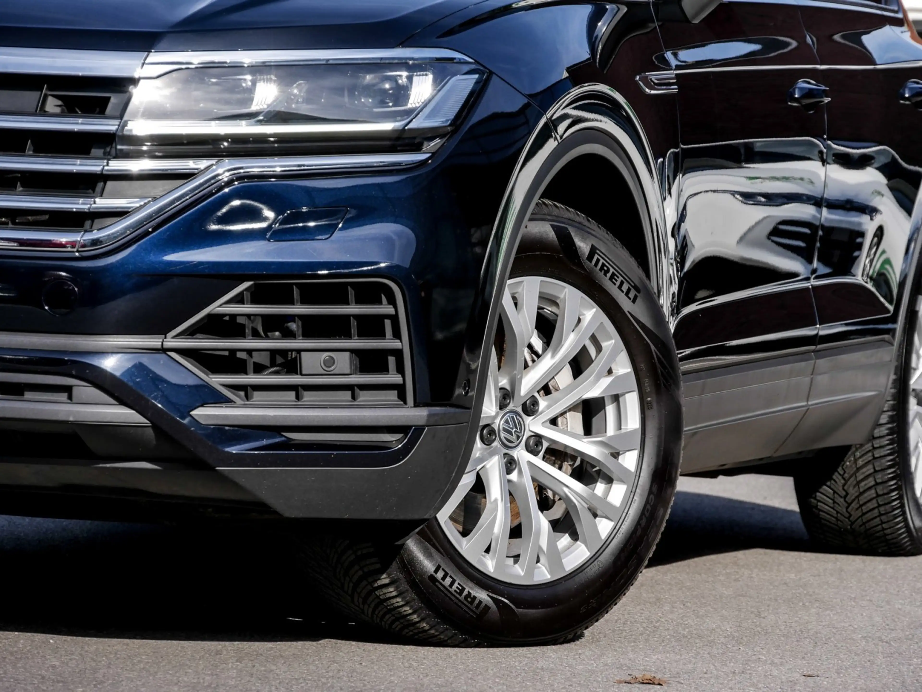 Volkswagen Touareg V6 TDI AHK Leder Luftf. Kamera Fahrass+ — photo 5