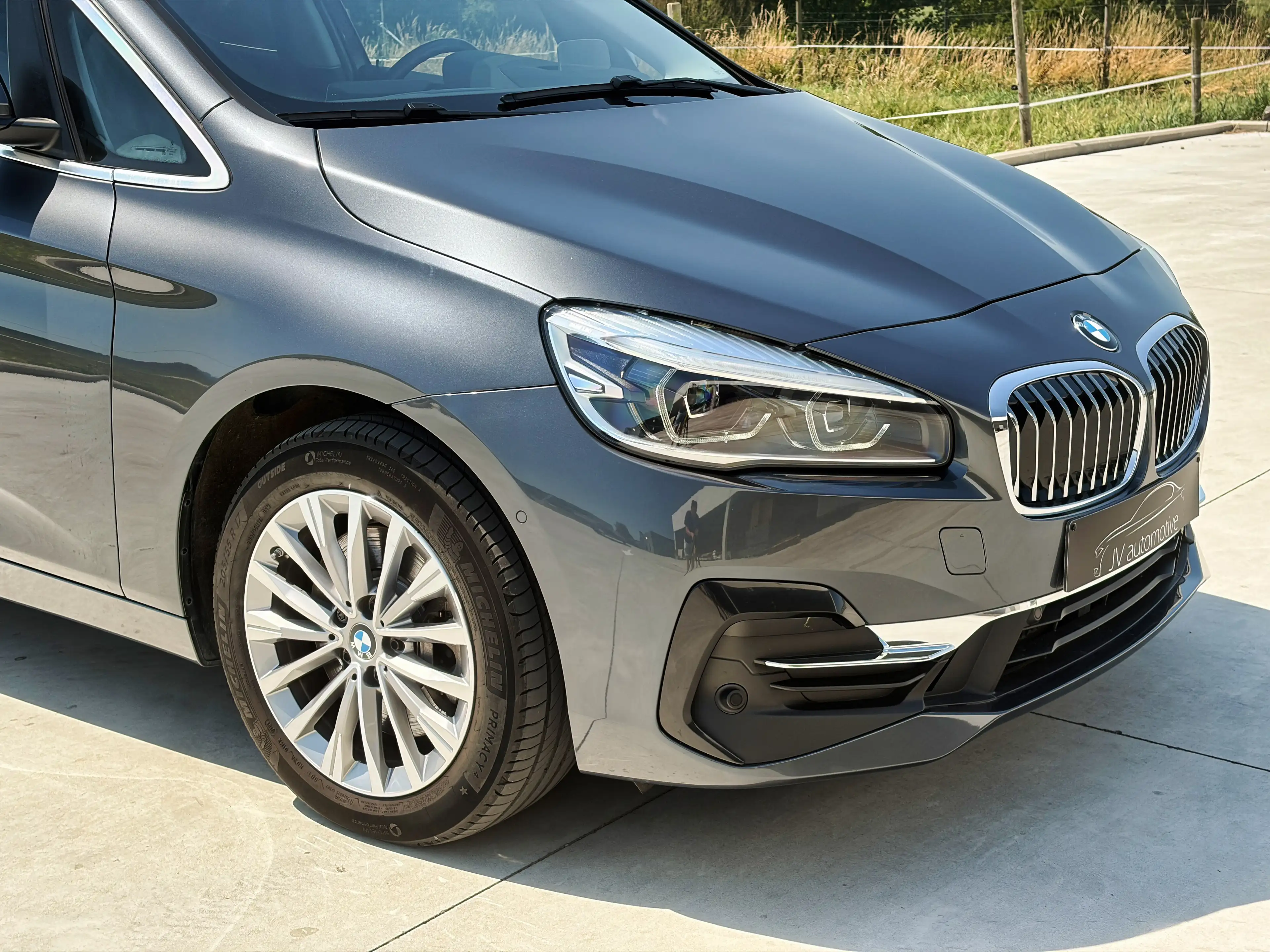 BMW 225 Active Tourer PHEV 225xe * PANO * LEDER * HARMAN KARDON * — photo 4