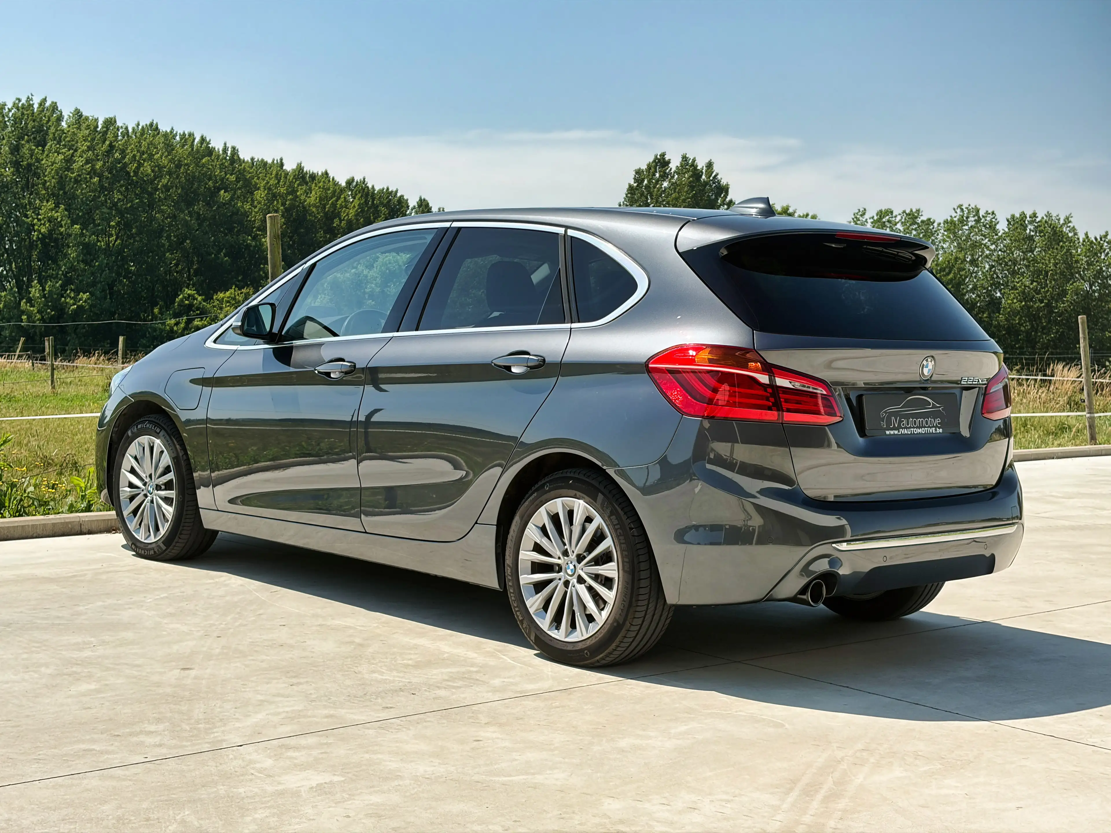 BMW 225 Active Tourer PHEV 225xe * PANO * LEDER * HARMAN KARDON * — photo 9