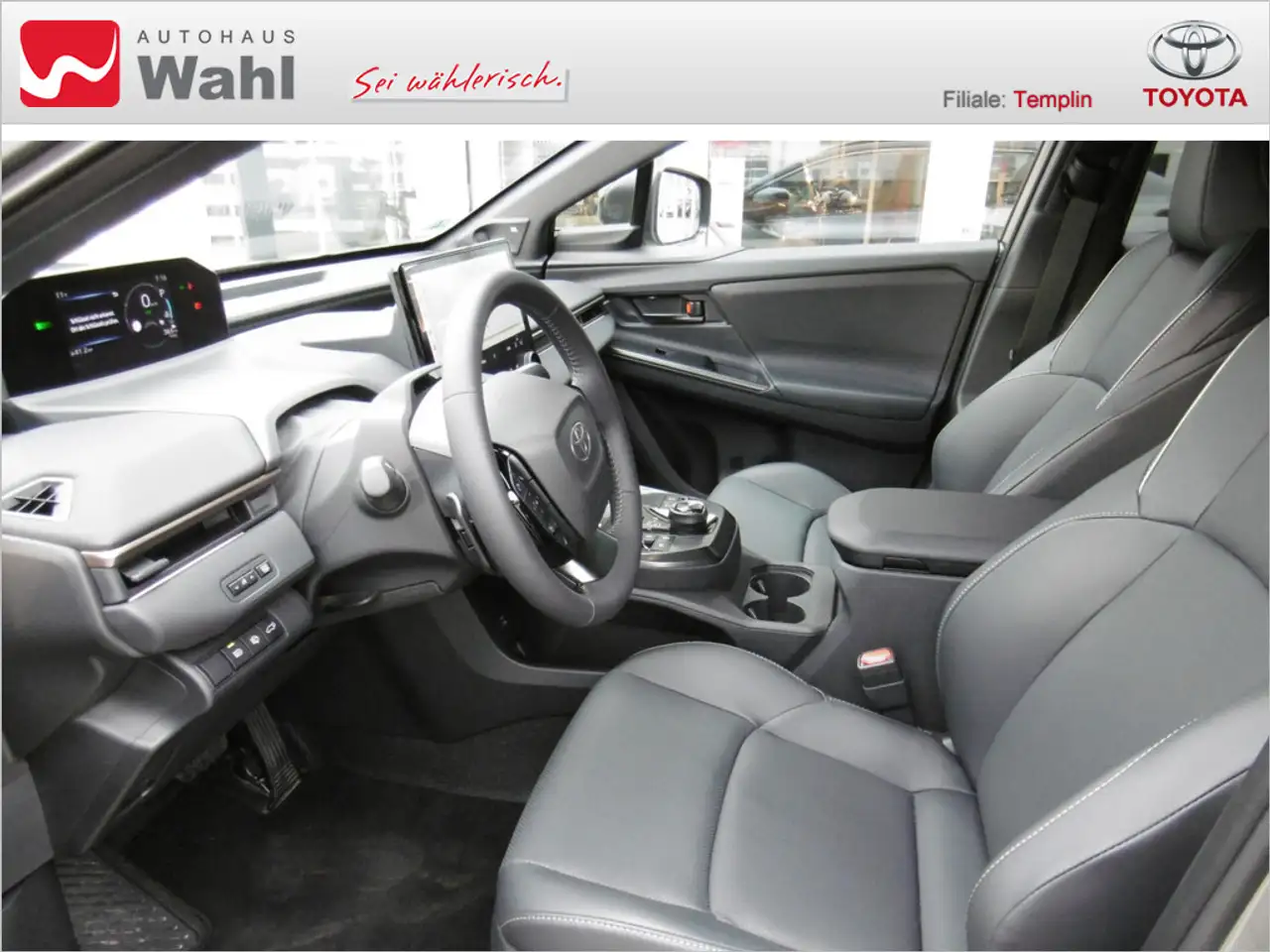 Toyota bZ4X AWD Lounge 8