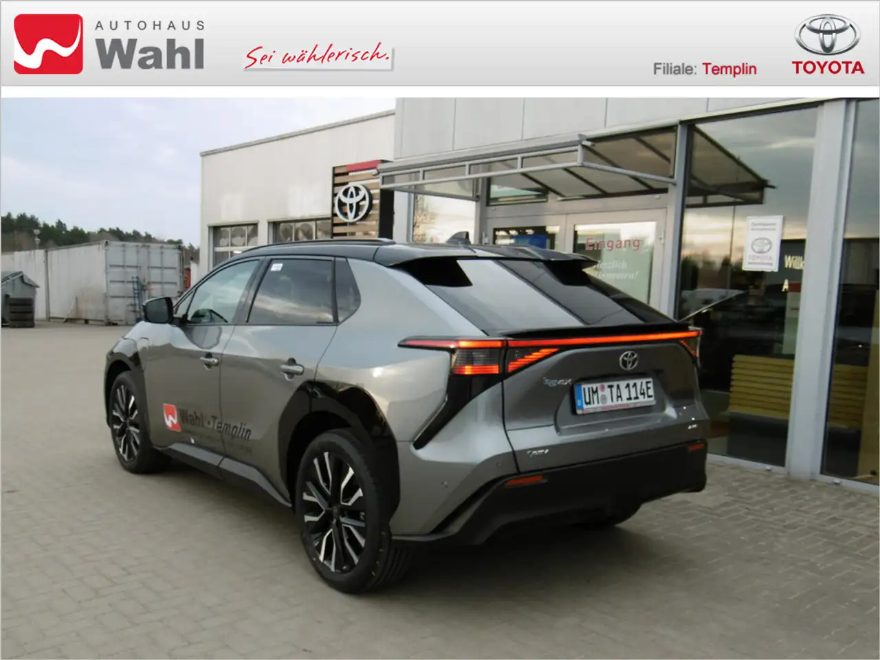 Toyota bZ4X AWD Lounge 3