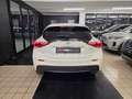 Infiniti Q30 1.5d Premium City Black 109cv dct Blanc - thumbnail 4