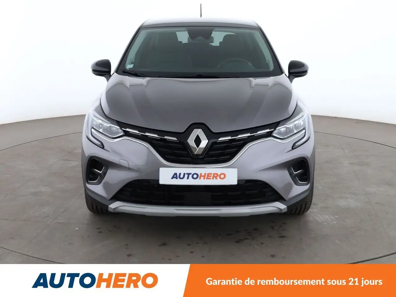 Renault Captur — photo 9
