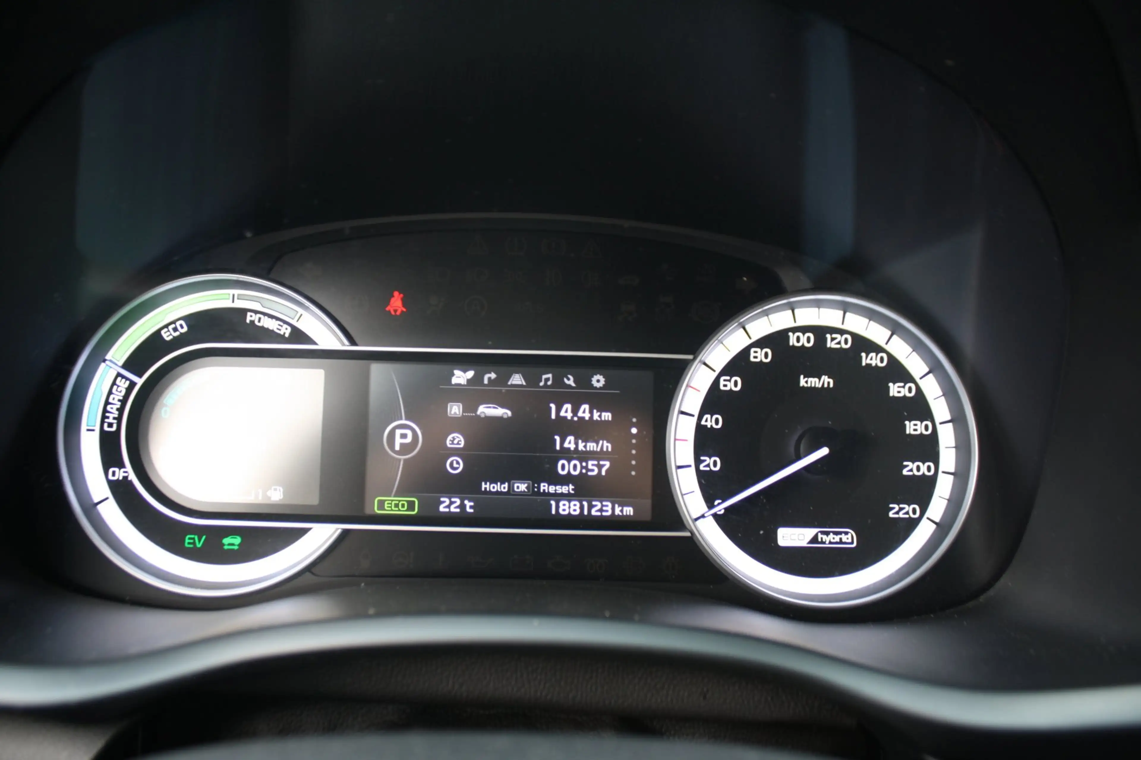 Kia Niro 1.6 GDi Hybrid First Edition - NAVIGATIE - CAMERA — photo 9