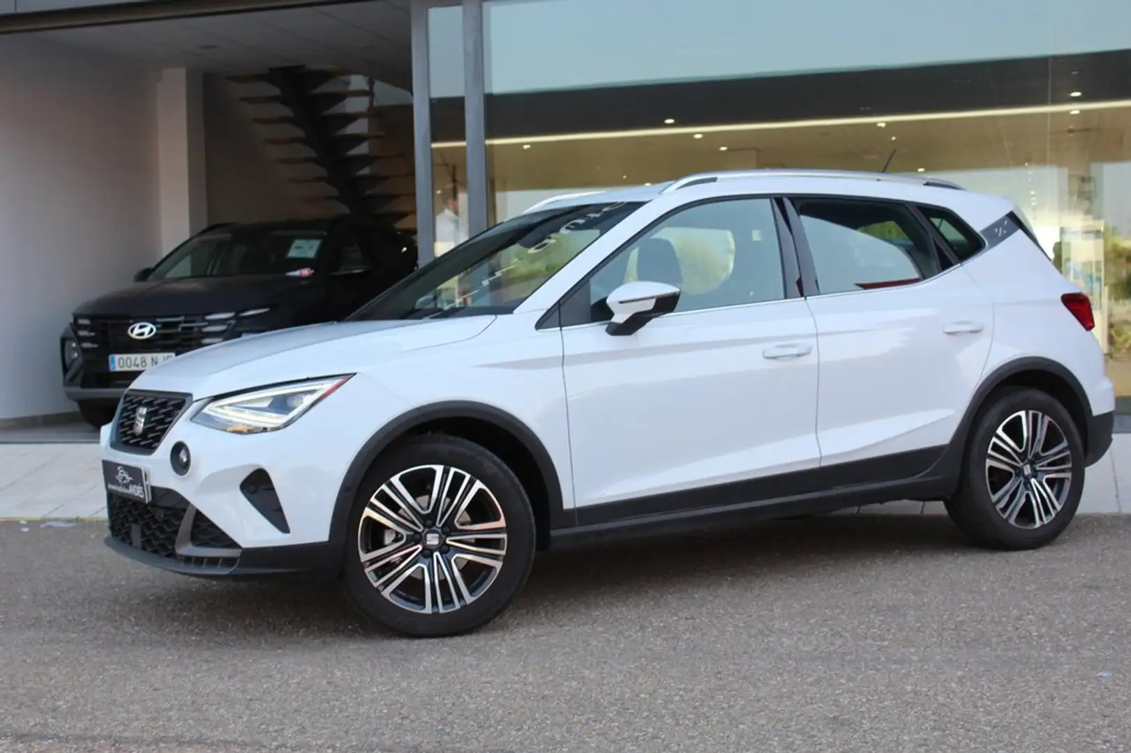 SEAT Arona 1.0 TSI 85kW (115CV) FR XM Blanco - 2