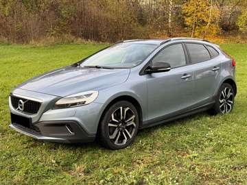 V40 Cross Country D2 Geartronic Summum