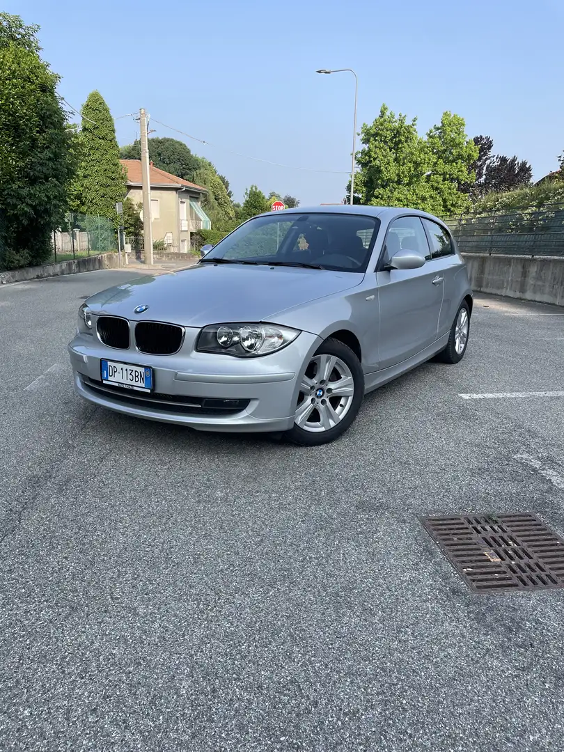 BMW 118 118d 3p 2.0 Eletta 143cv dpf - 1