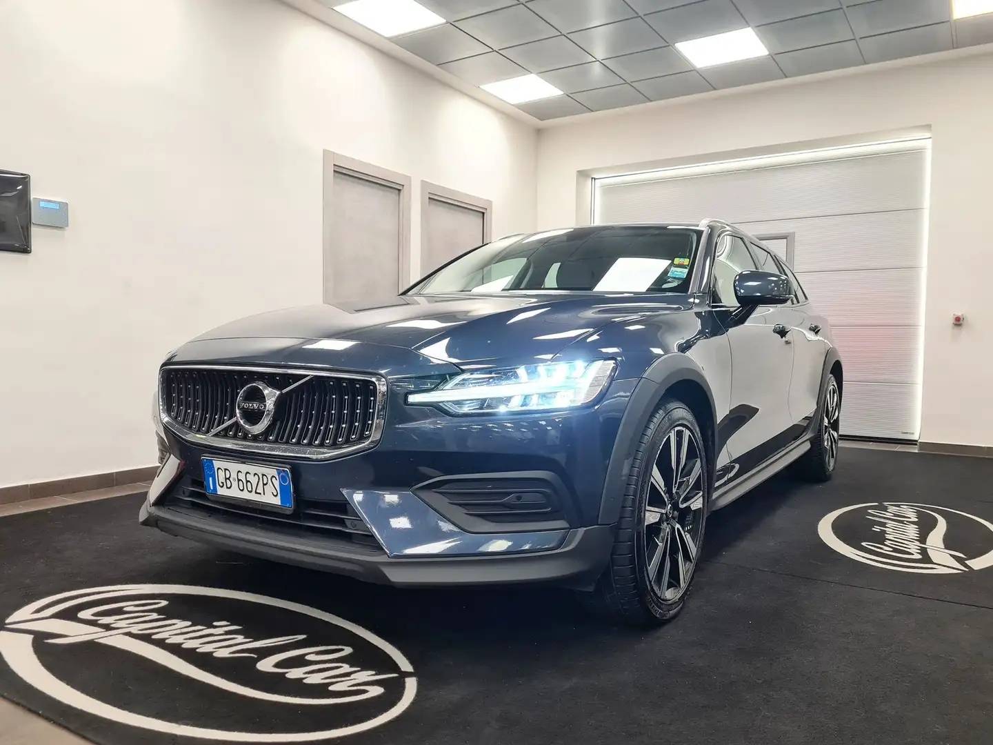 Volvo V60 Cross Country V60 Cross Country 2.0 d4 BPlus awd geartronic my20 Bleu - 1