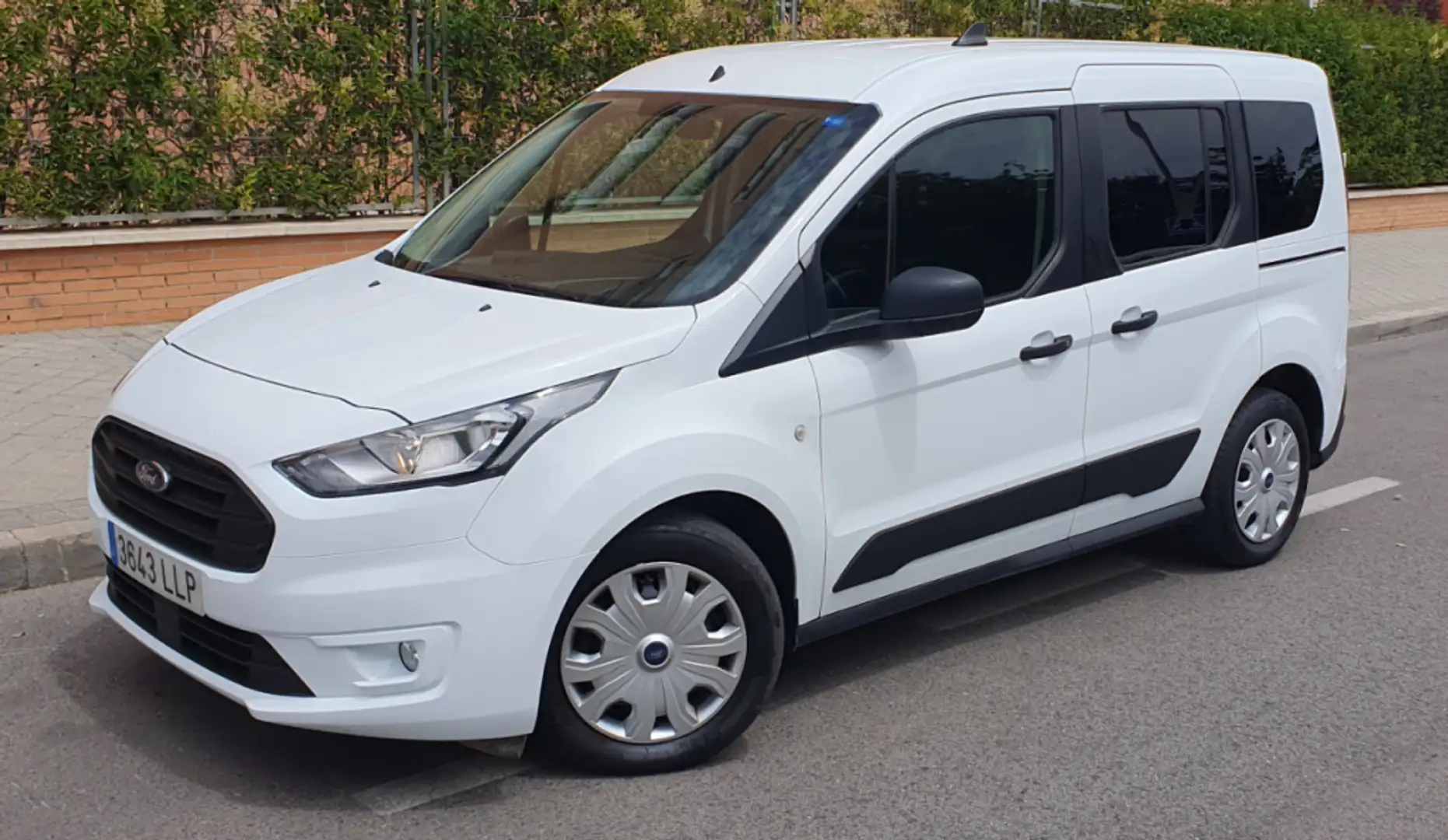 Ford Connect Comercial FT 220 Kombi S&S B. Corta L1 Act Blanc - 2