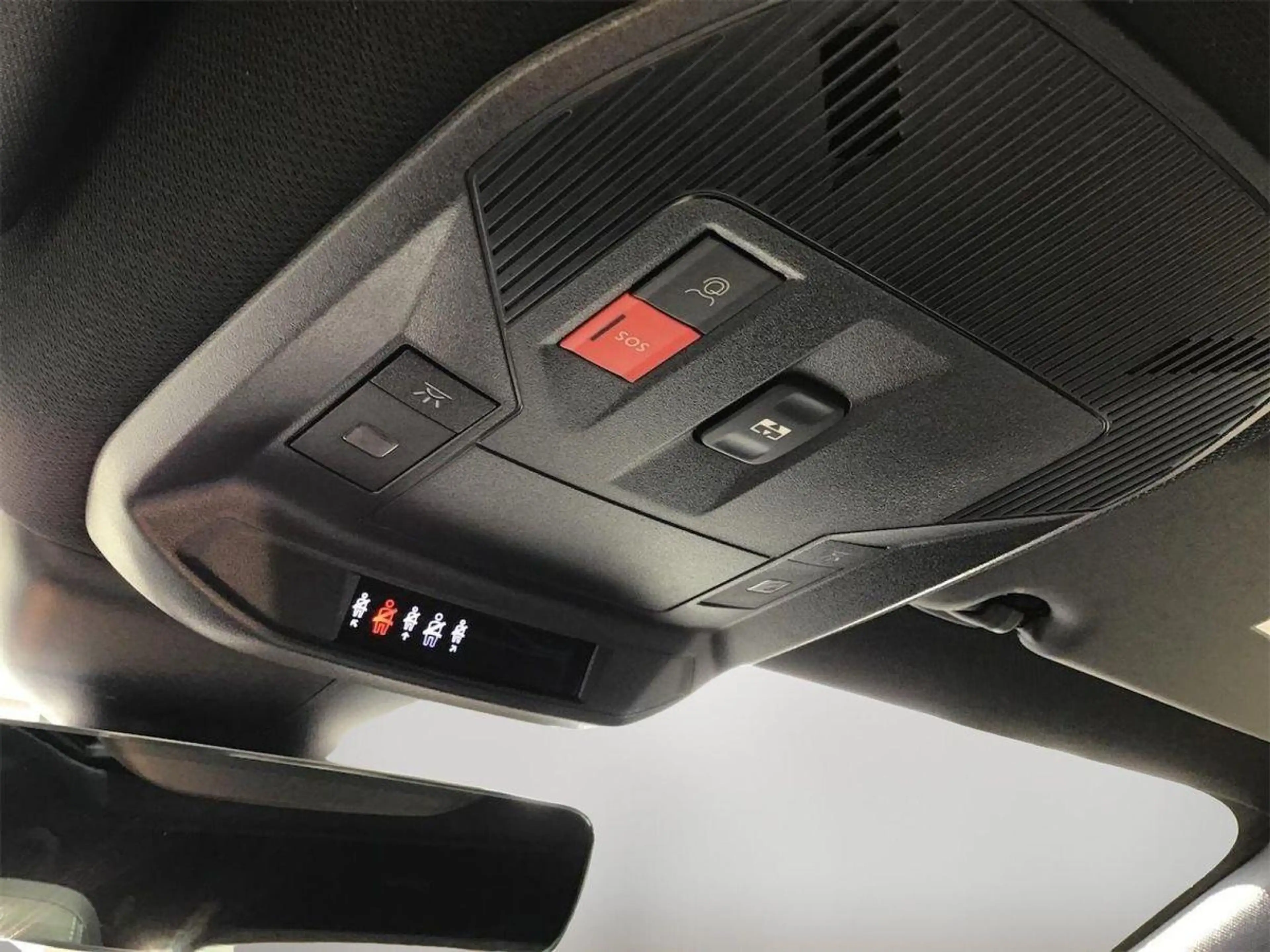 Opel Astra ST Ultimate Matrix/Navi/Panoramadach/360°Kamera — photo 12