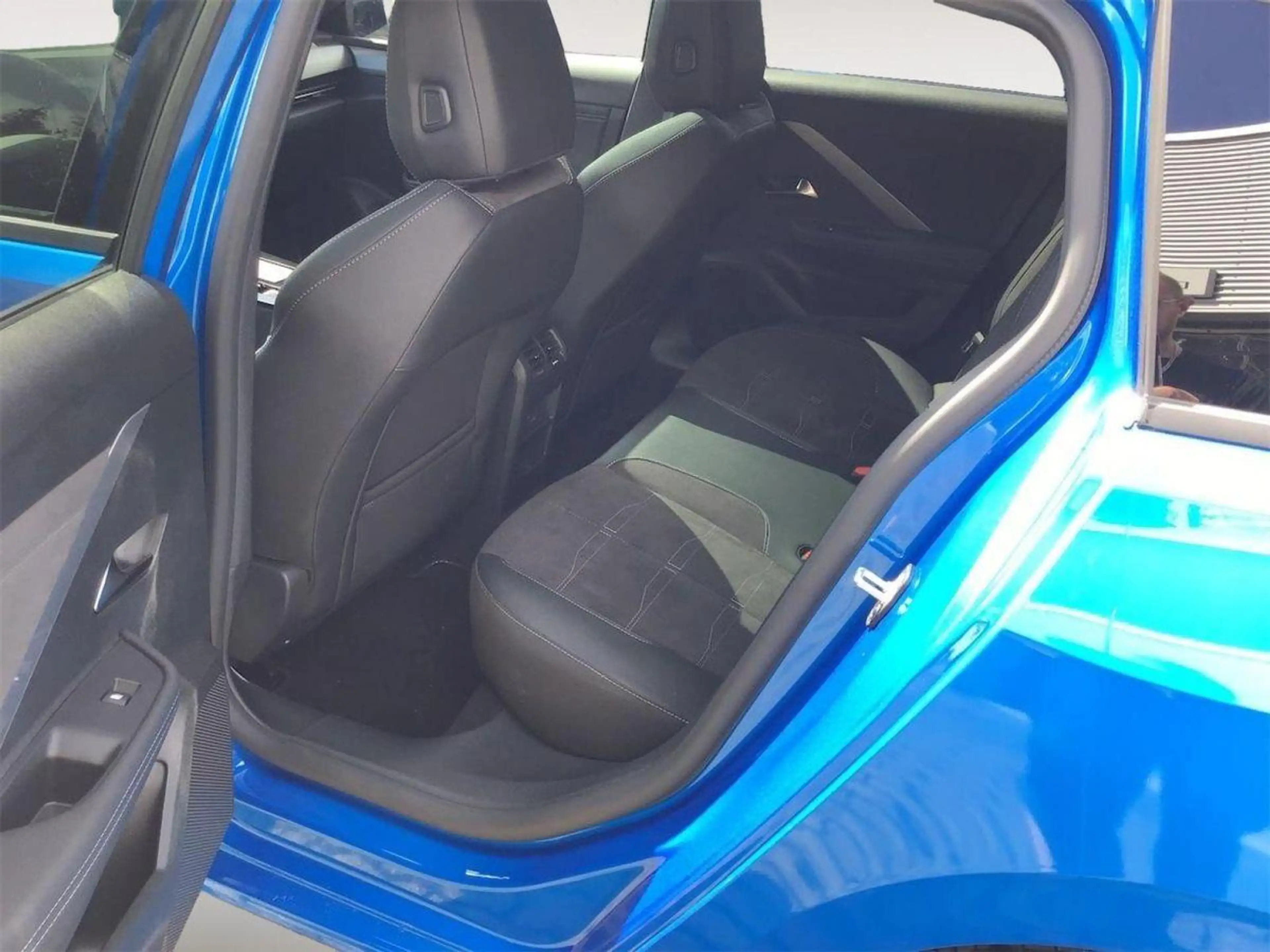 Opel Astra ST Ultimate Matrix/Navi/Panoramadach/360°Kamera — photo 15