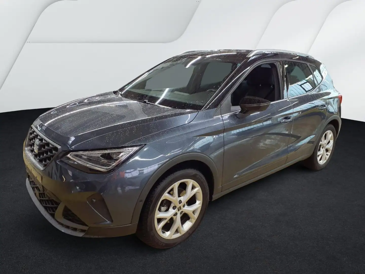 SEAT Arona FR 1.5 TSI DSG / AHK, LED, ACC, Navi, RFK Gris - 2