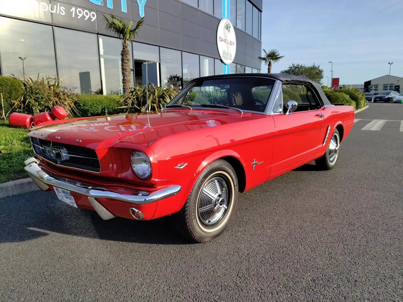 Ford Mustang Cabriolet 64 1/2 idem GENDARME DE ST TROPEZ !, foto 2