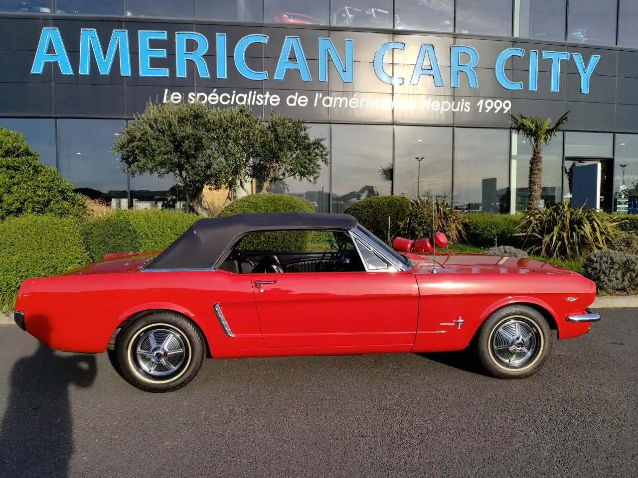 Ford Mustang Cabriolet 64 1/2 idem GENDARME DE ST TROPEZ !, foto 10