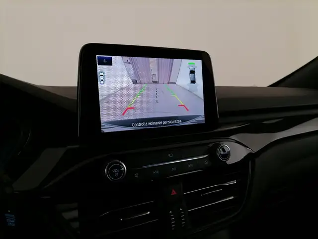 Ford Kuga view 16