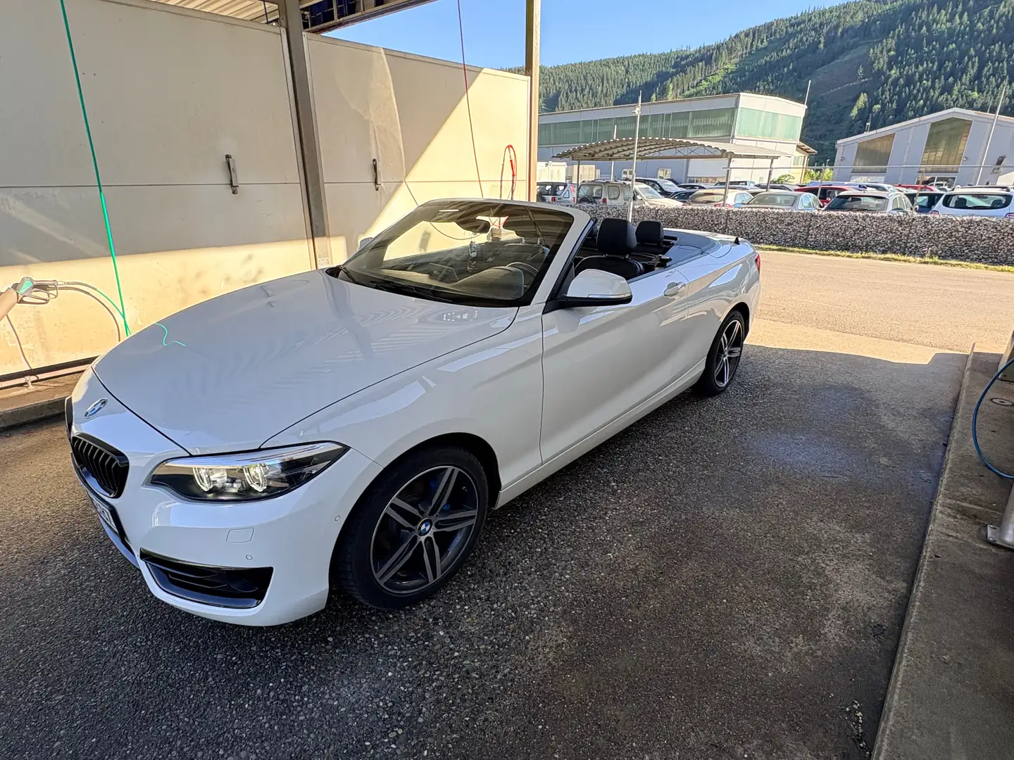 BMW 218 218d Cabrio Sport Line Aut. Sport Line Weiß - 1