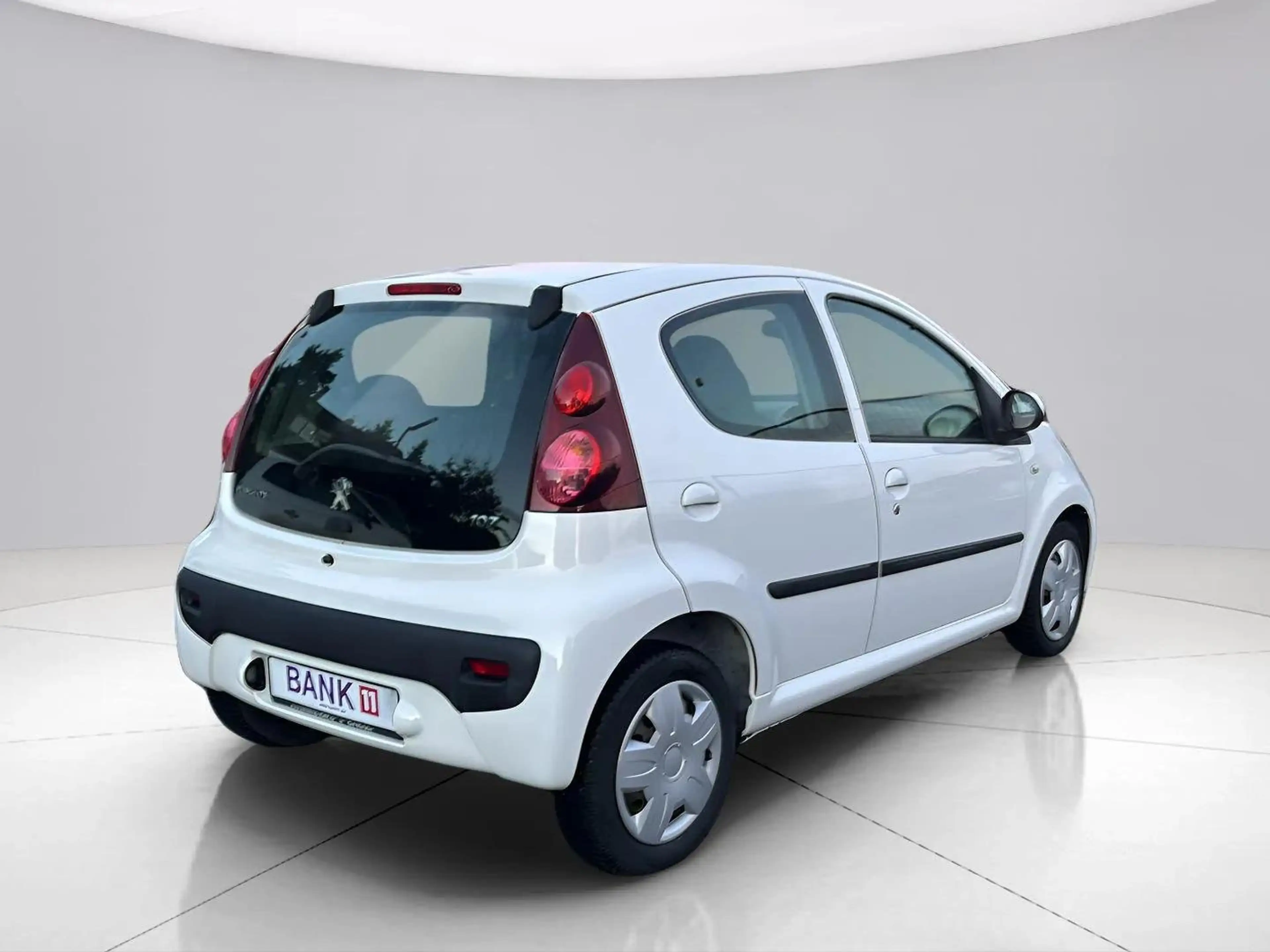 Peugeot 107 Active*Automatik*HU/AU Neu*Klima*4/5T*Gepflegt* — photo 8