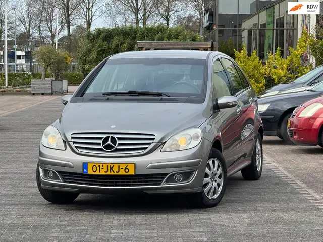 Mercedes-Benz B-klasse APK 10-04-2027 | Climate control | Stoelv