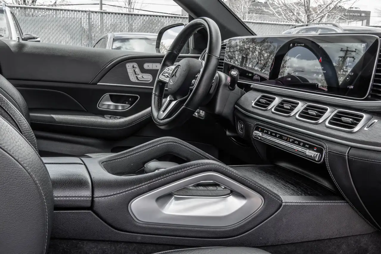 Mercedes-Benz GLE снимка Mercedes-Benz GLE