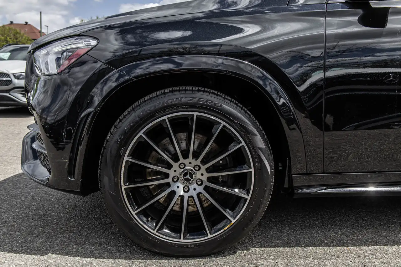 Mercedes-Benz GLE снимка Mercedes-Benz GLE