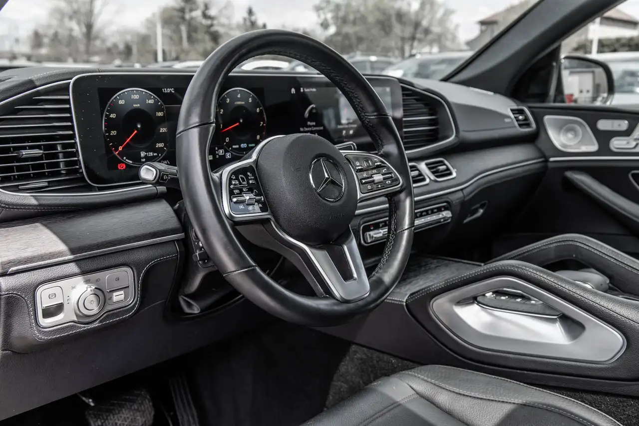 Mercedes-Benz GLE снимка Mercedes-Benz GLE