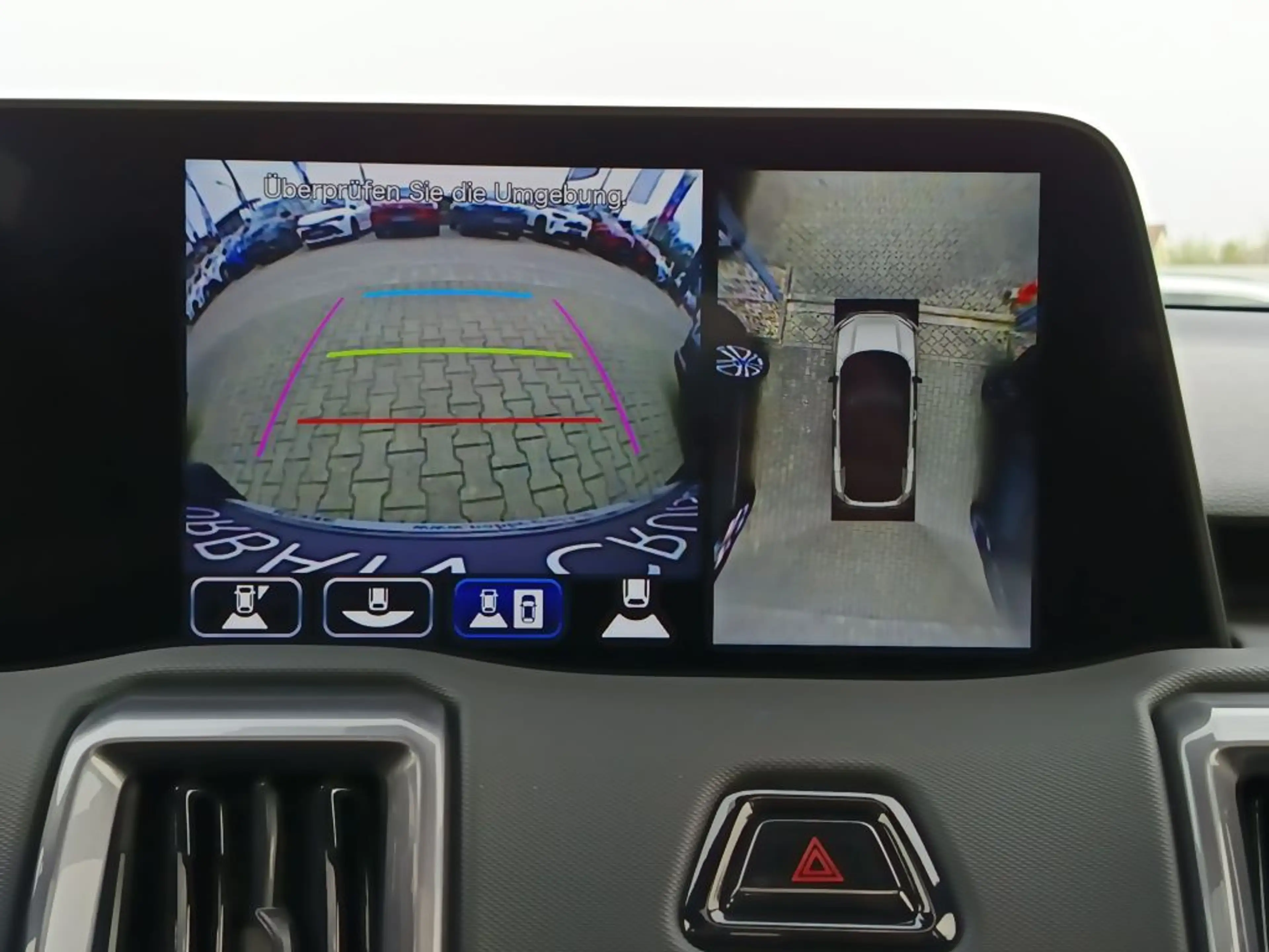 Toyota Urban Cruiser 61kWh Lounge — photo 14