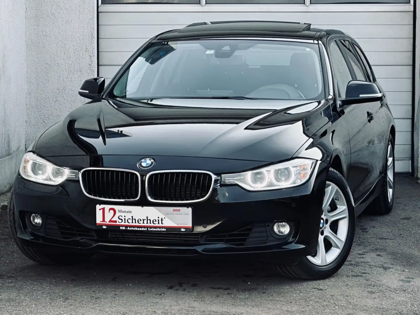 BMW 330 d xDrive Autom.*XENON*NAVI*PANO*LEDER*1.HAND* Noir - 1